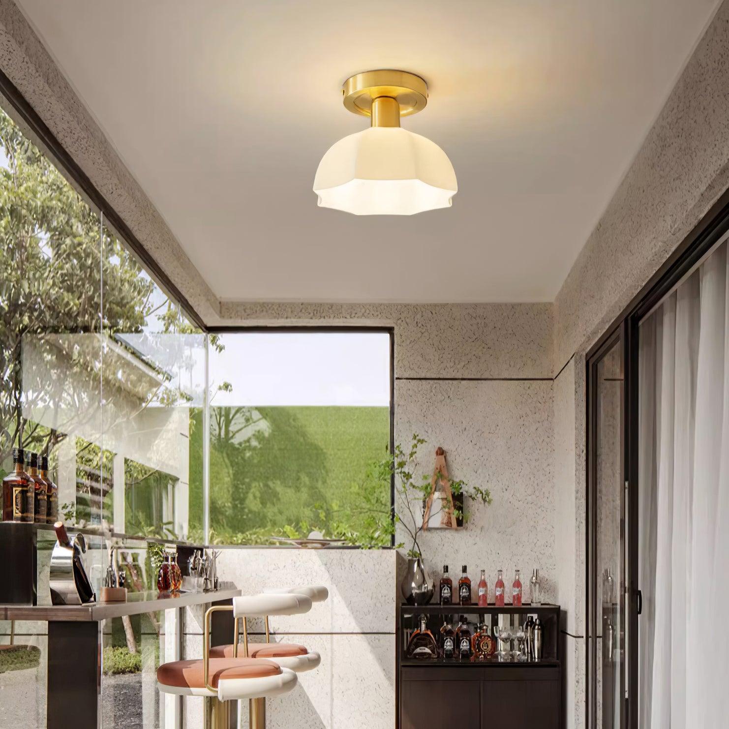 Avelin Plafonnier encastré avec base en laiton et verre opale