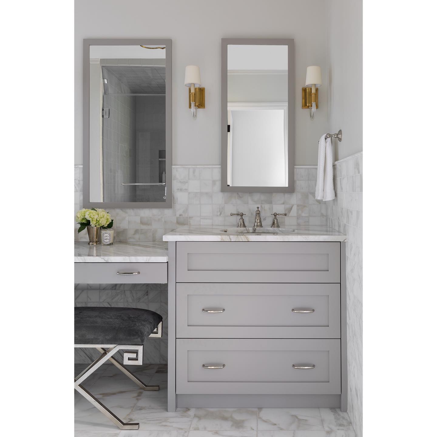 Etalarae Applique Murale Moderne et Minimaliste en Tissu Cristal