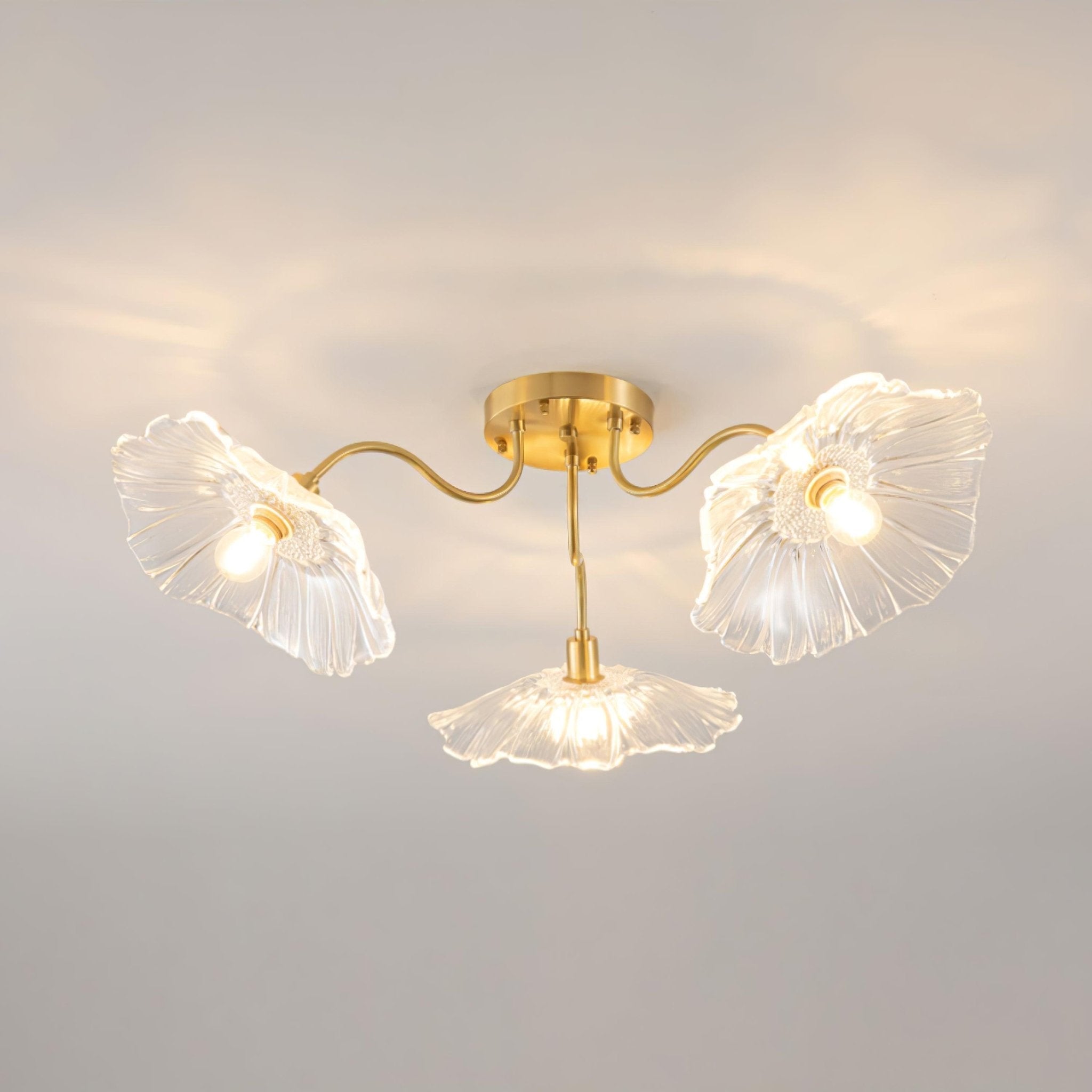 Solara Plafonnier en Verre Feuille avec Laiton Élégant