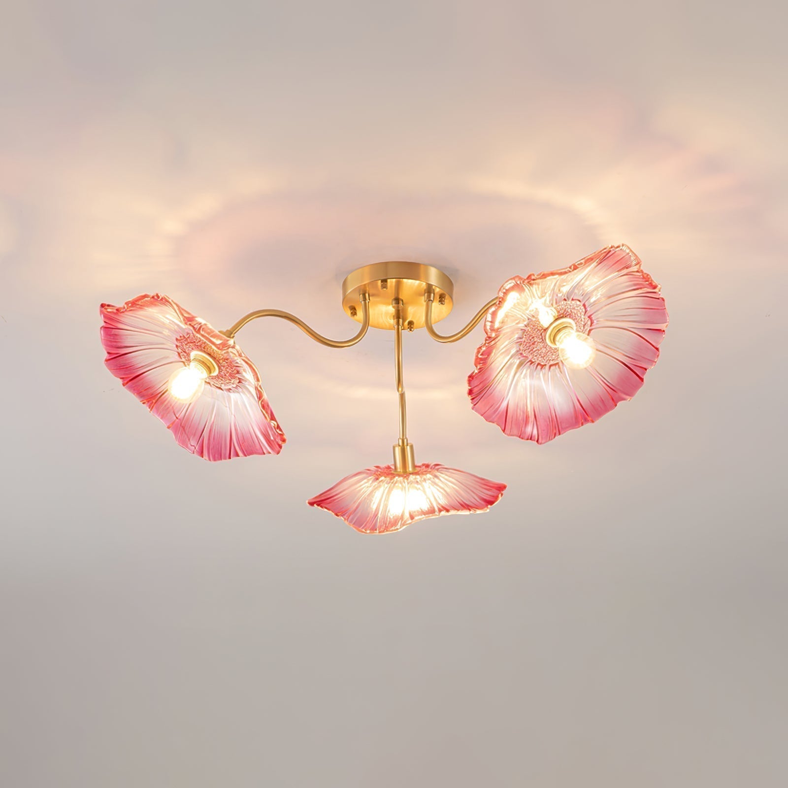 Solara Plafonnier en Verre Feuille avec Laiton Élégant