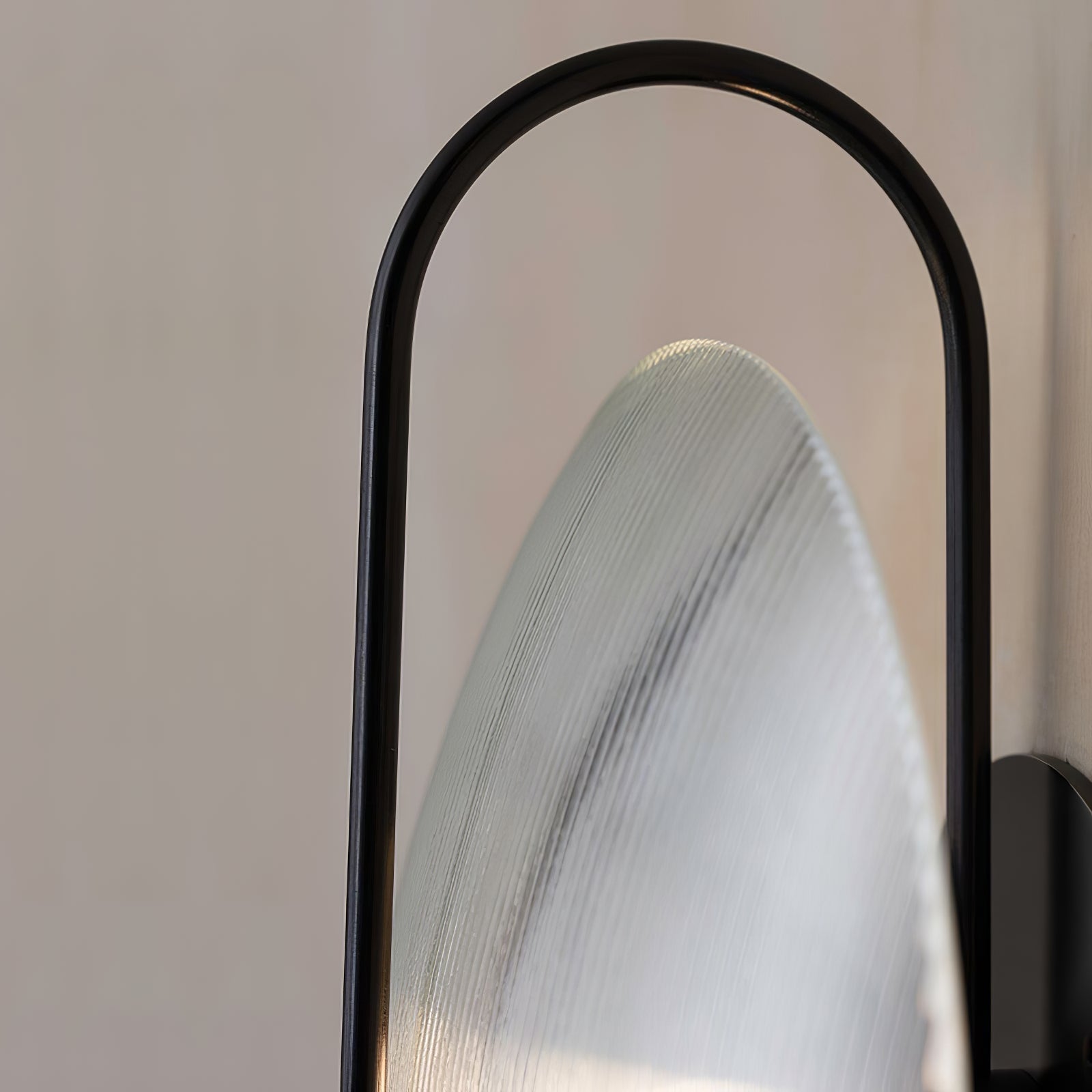 Ivsilan Applique Murale en Verre Minimaliste Moderne