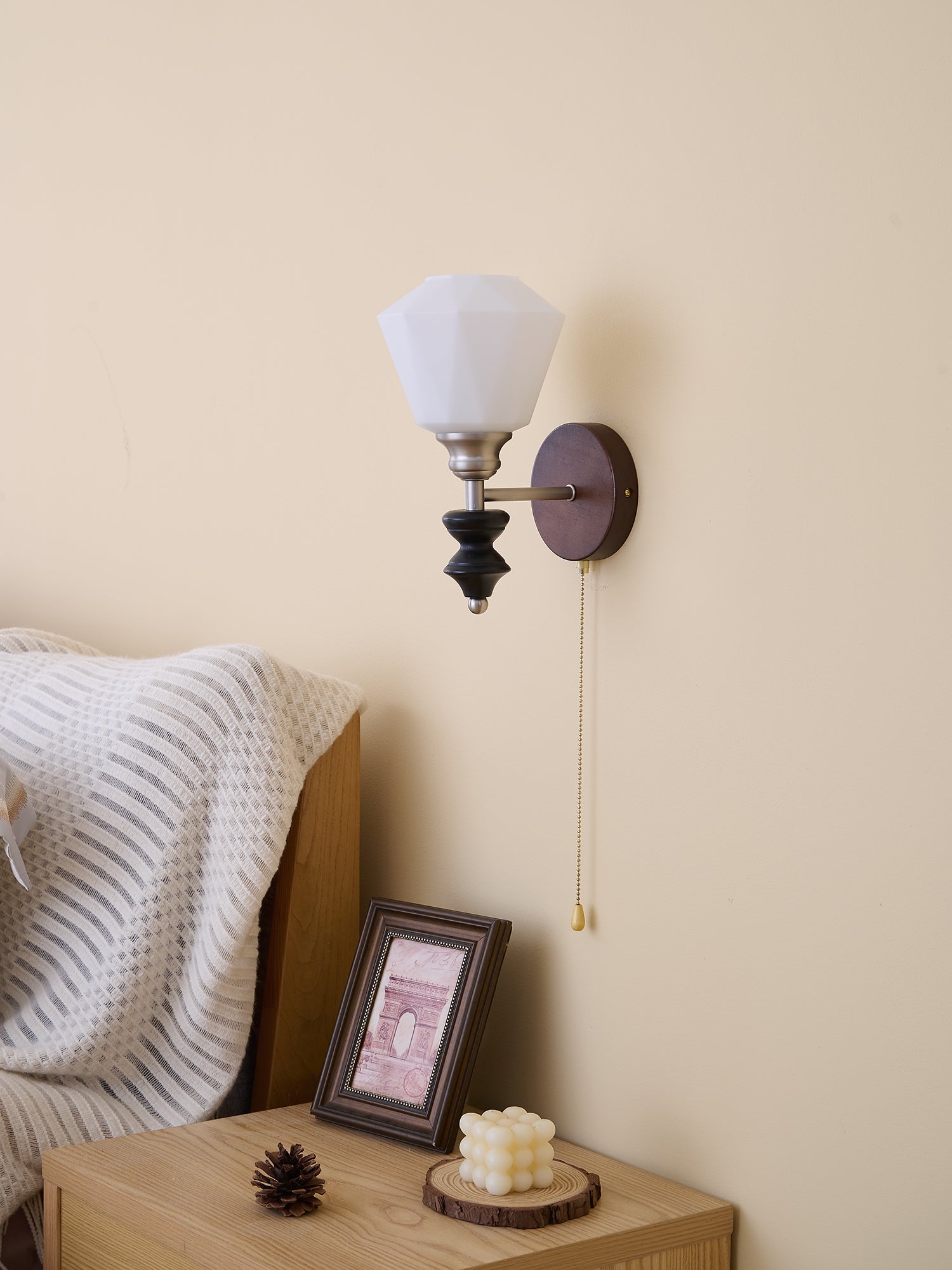 Lucille Applique Murale en Verre Art Classique et Bois