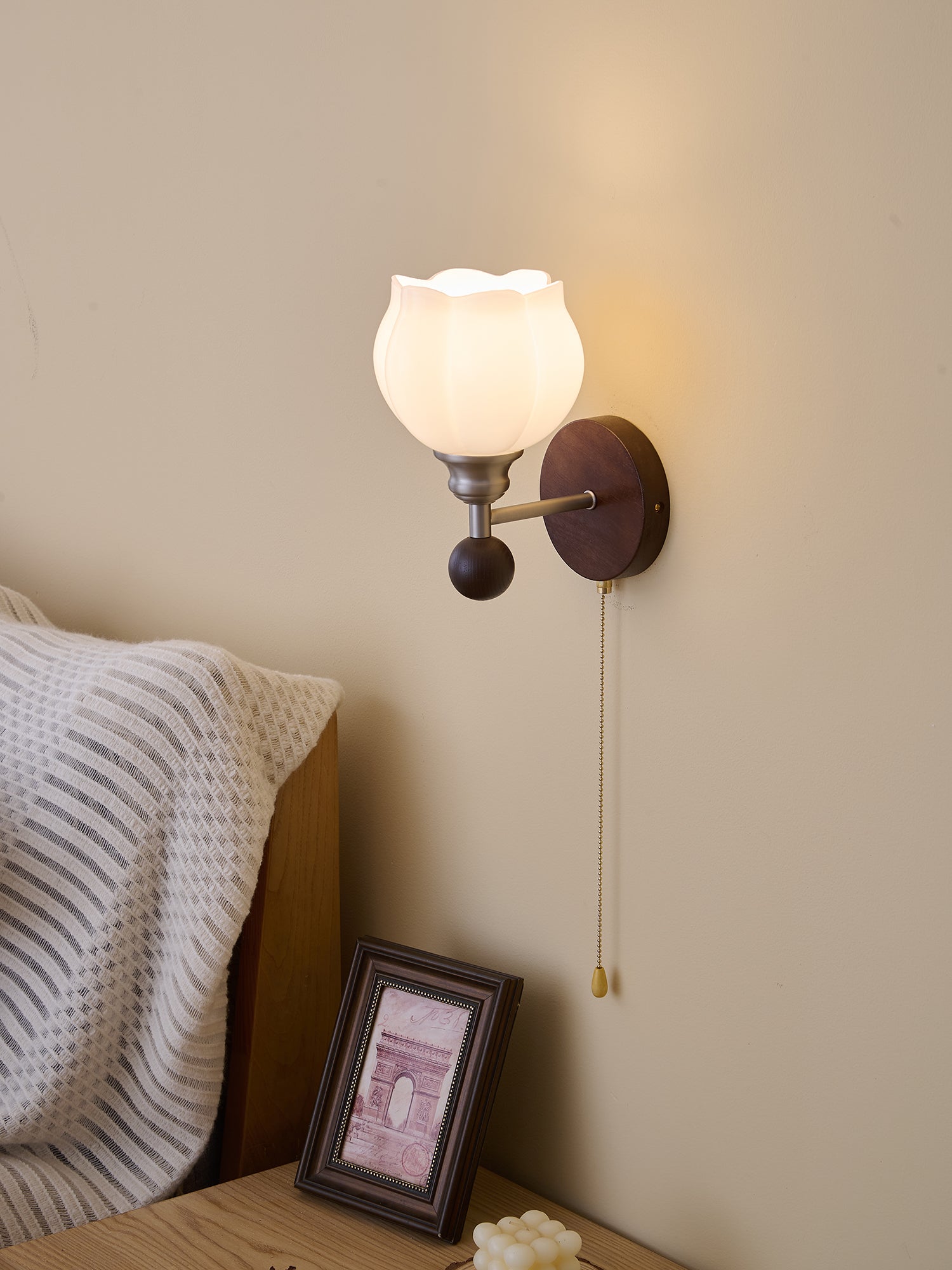 Lucille Applique Murale en Verre Art Classique et Bois