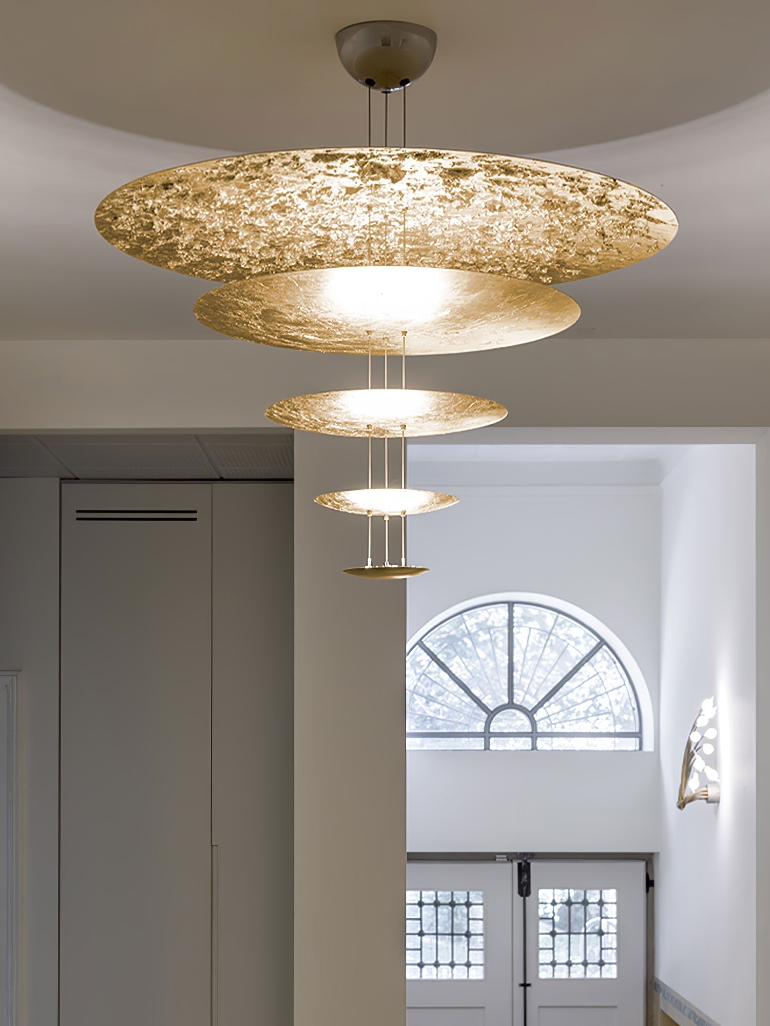 Zathaara Suspension Feuilles d’Or Étagées