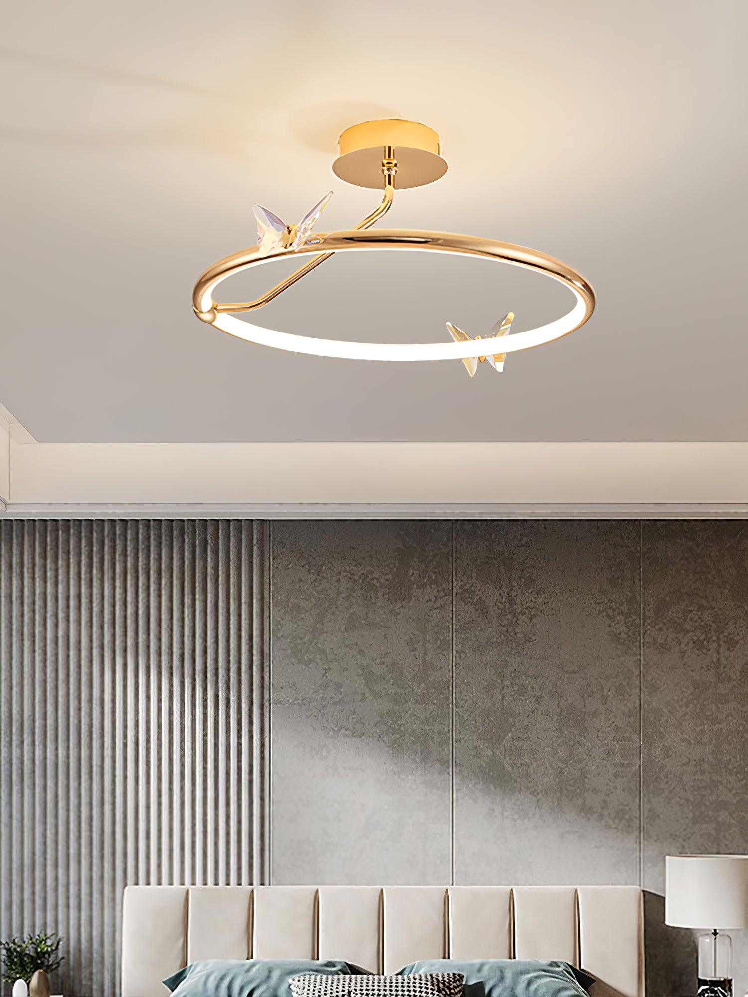 Solara Plafonnier Papillon avec Accents en Cristal et Anneau LED