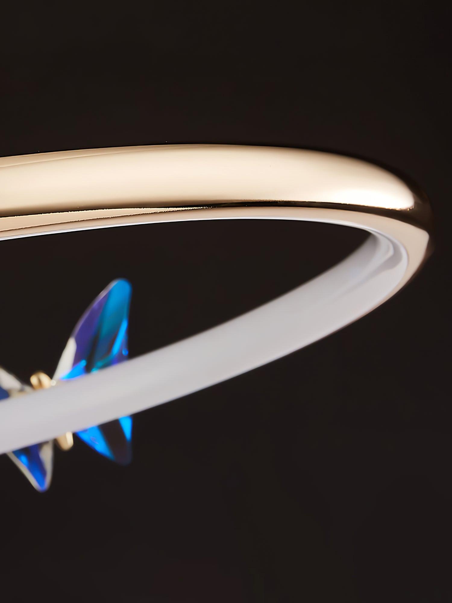 Solara Plafonnier Papillon avec Accents en Cristal et Anneau LED