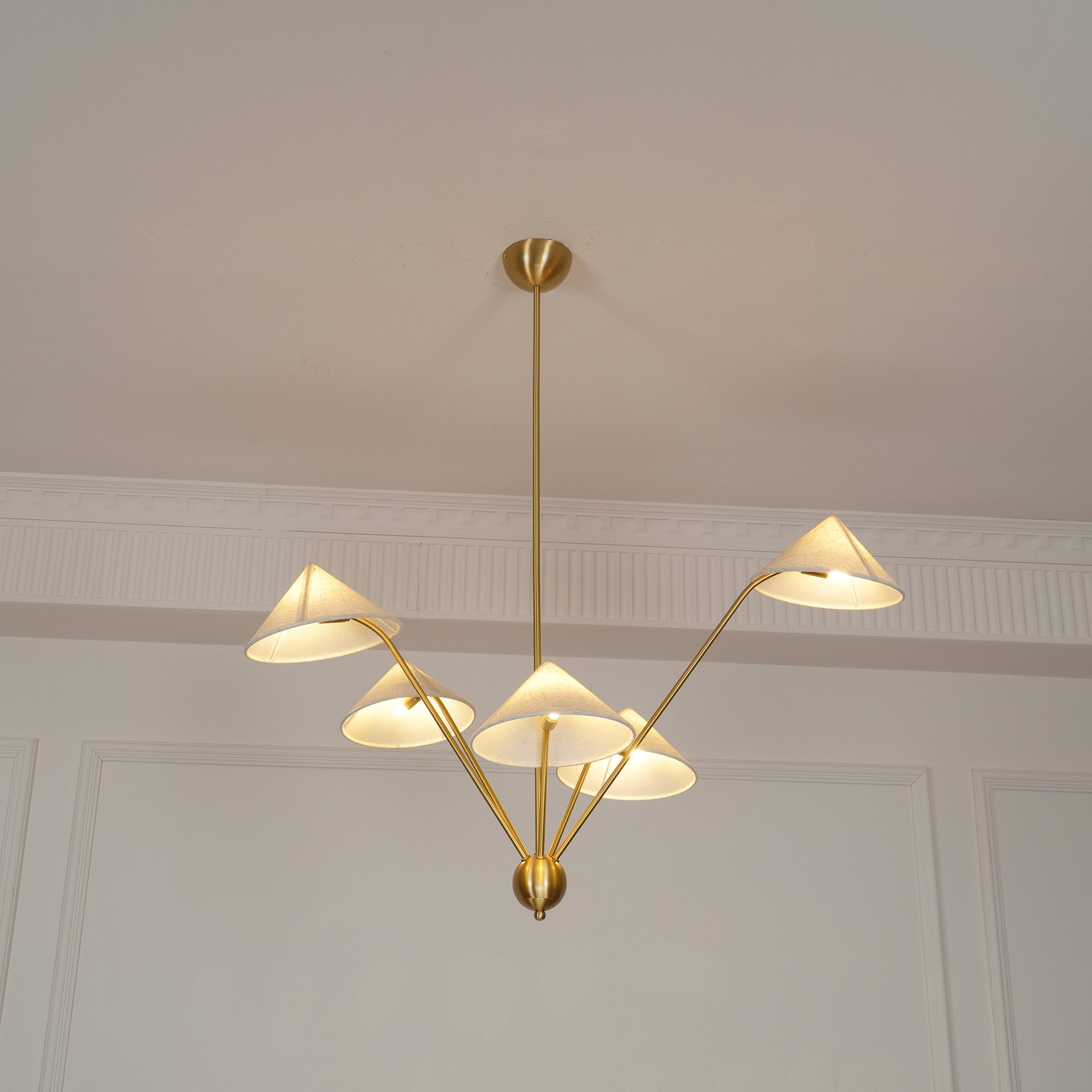 Lustra Lustre Laiton Courbé Beige