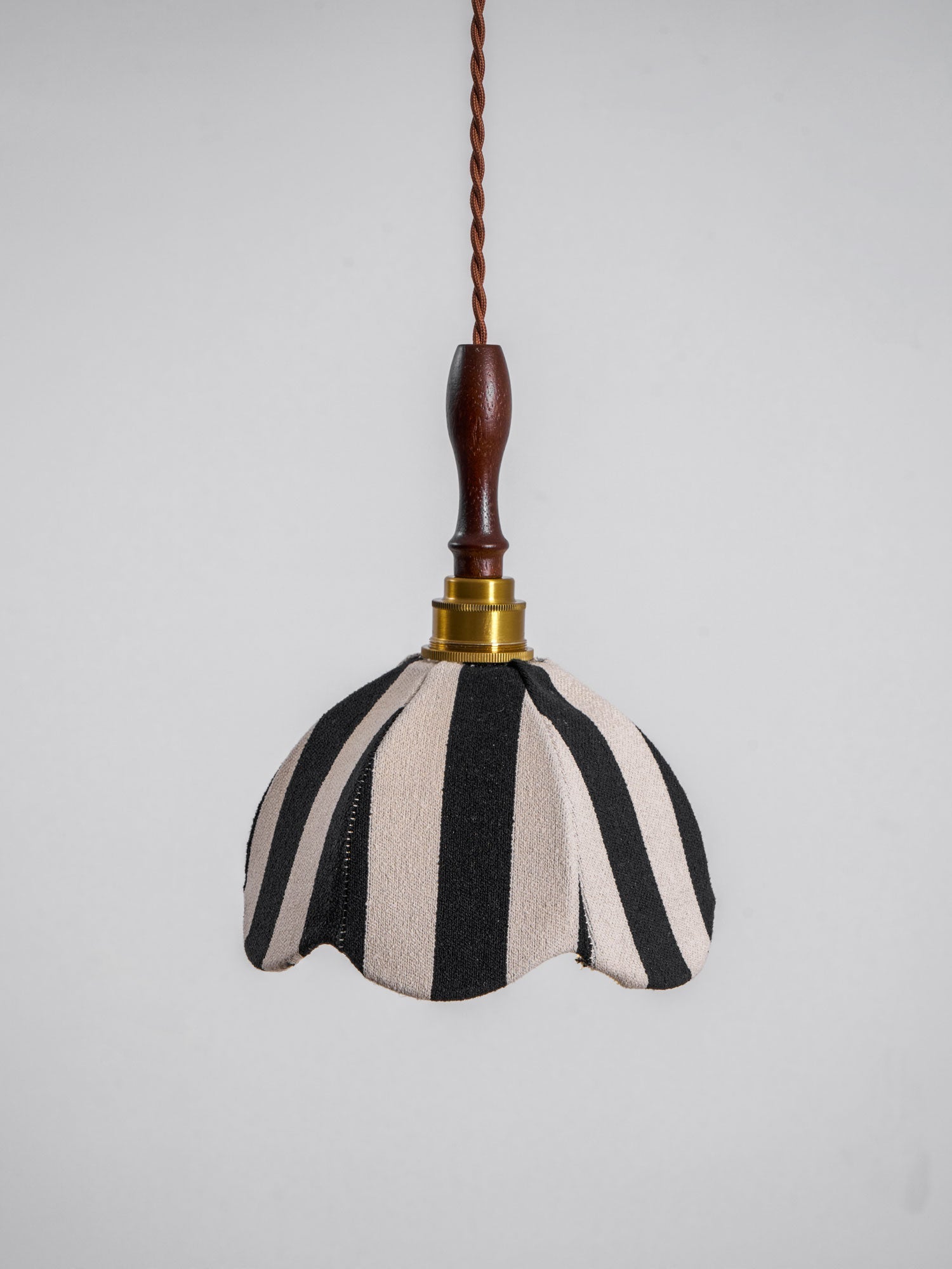 Isolder Suspension Moderne en Tissu