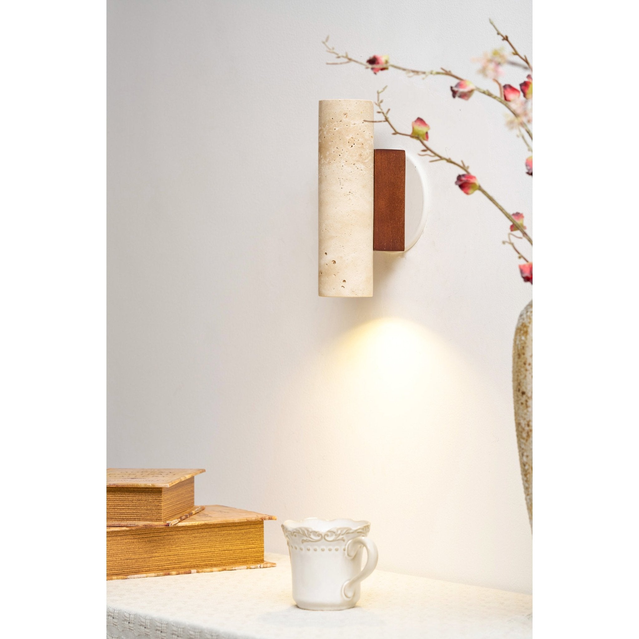 Celore Cylindre-Bois Travertin Luminaire Mural