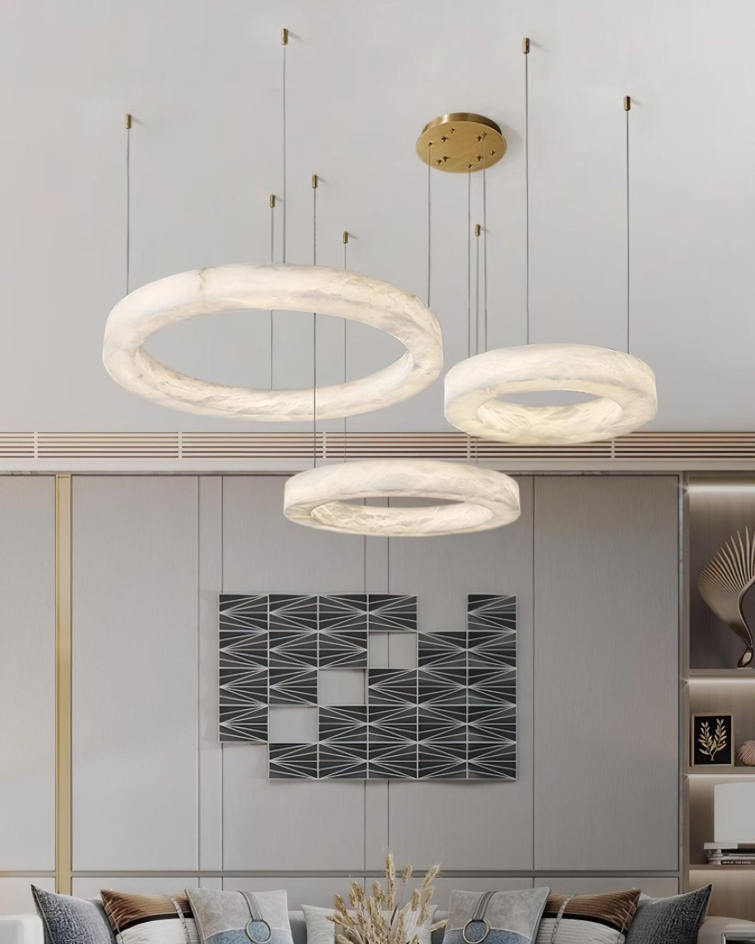 Olloros Albâtre Multi-Anneau Pendentif Lumière