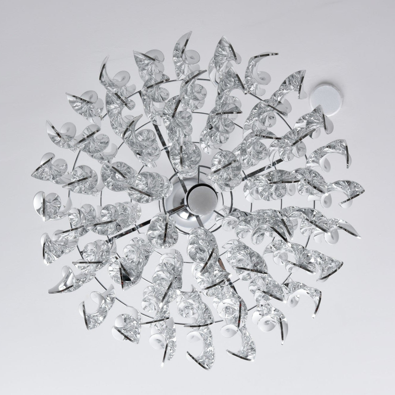 Isoran Luxe Acrylique Lustre
