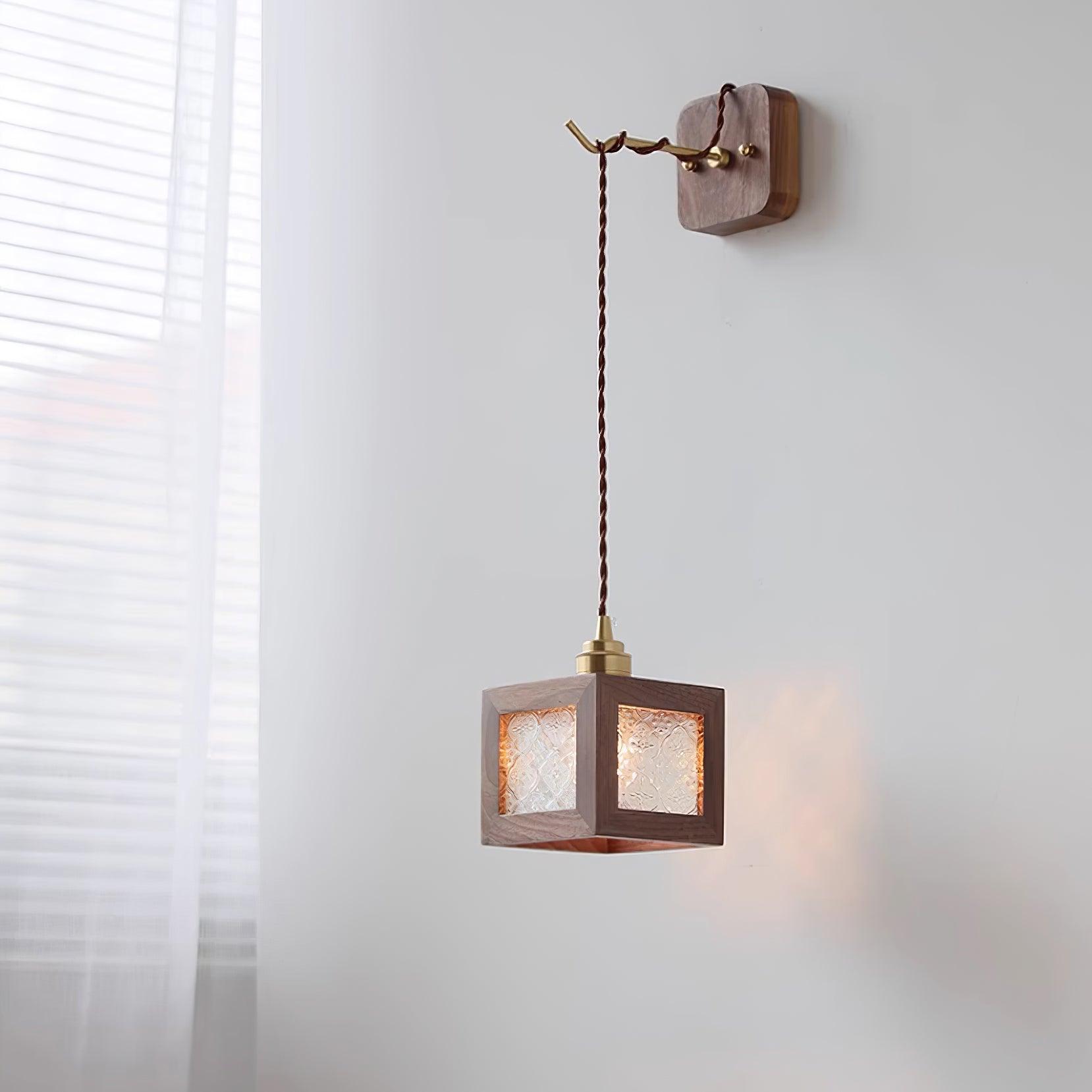 Matilda Applique Murale Cube en Bois