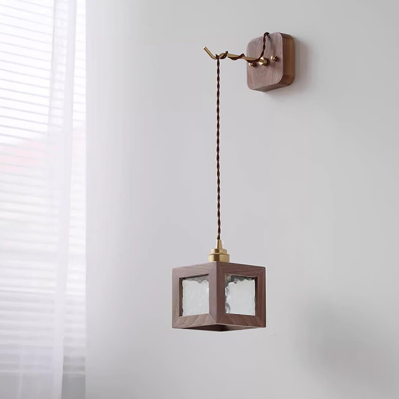 Matilda Applique Murale Cube en Bois
