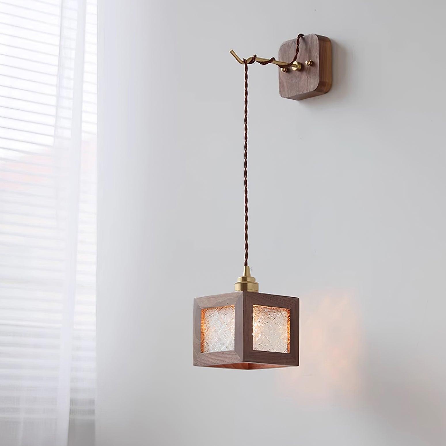 Matilda Applique Murale Cube en Bois