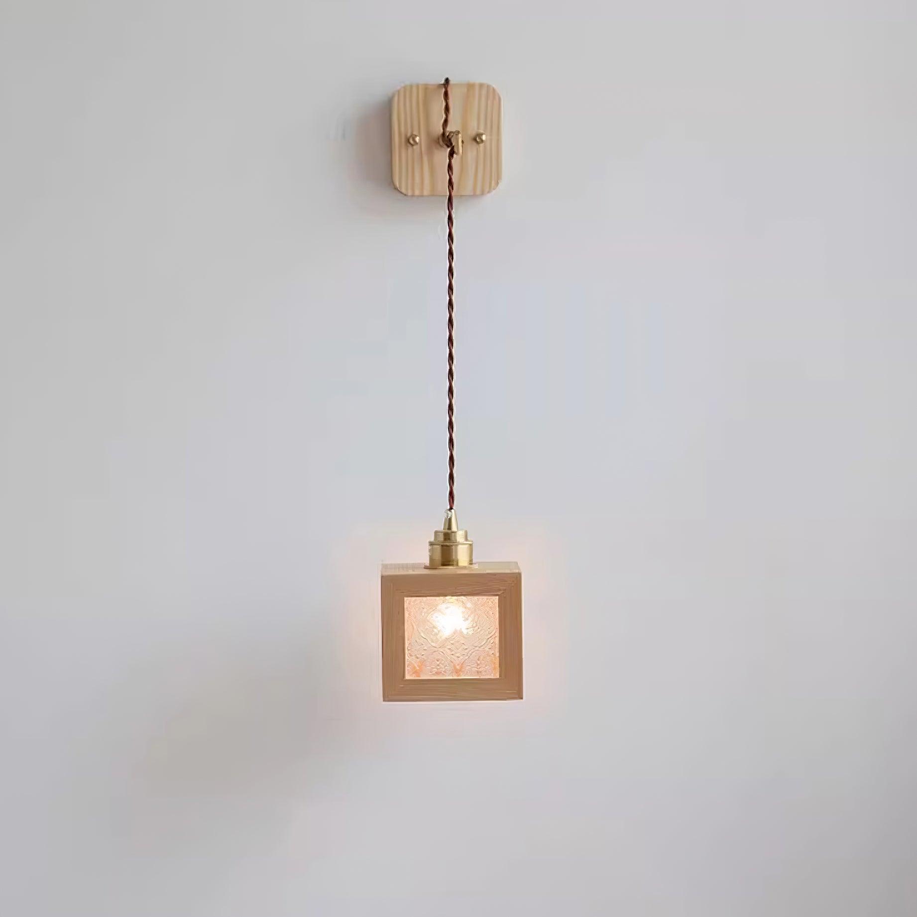 Matilda Applique Murale Cube en Bois