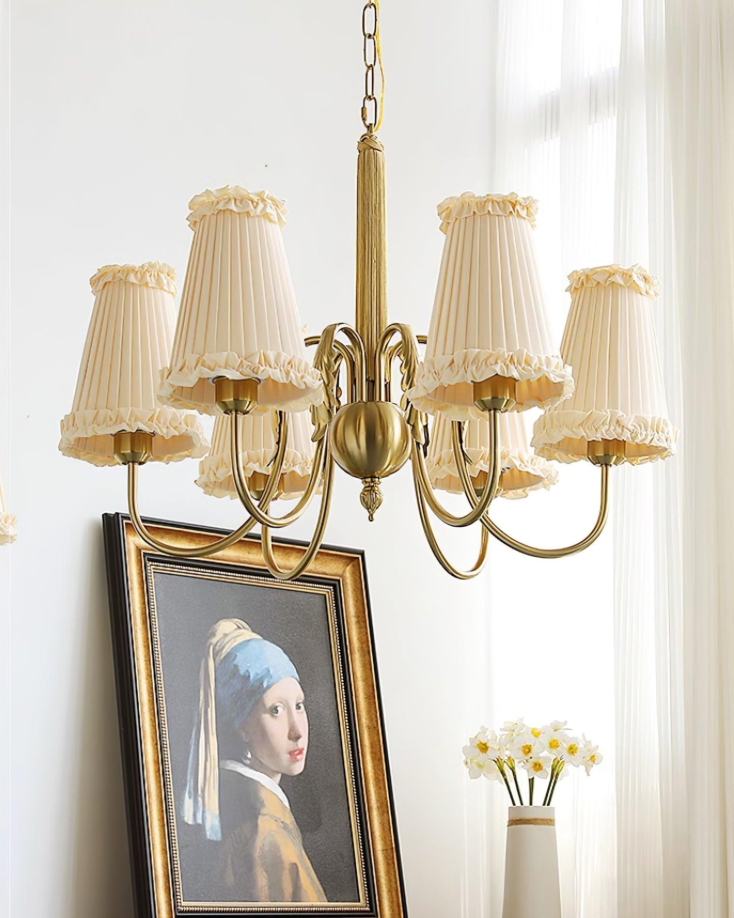 Faylin Lustre Vintage en Laiton avec Abat-jours Plissés