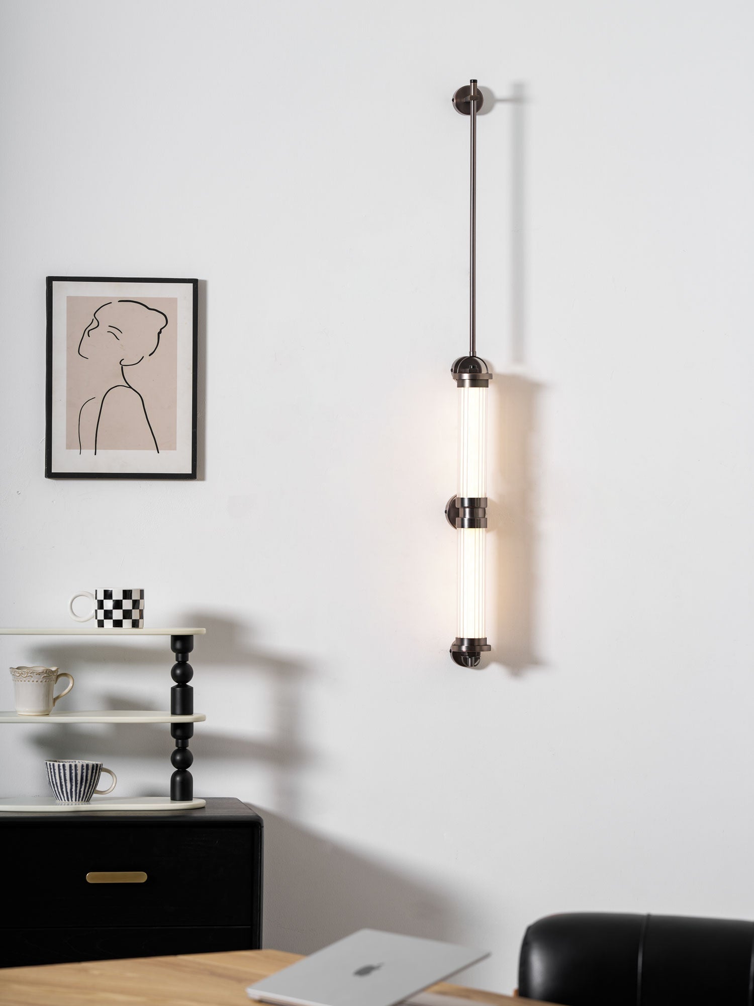 Myrtle Applique Murale Verticale en Verre Art Nordic Premium