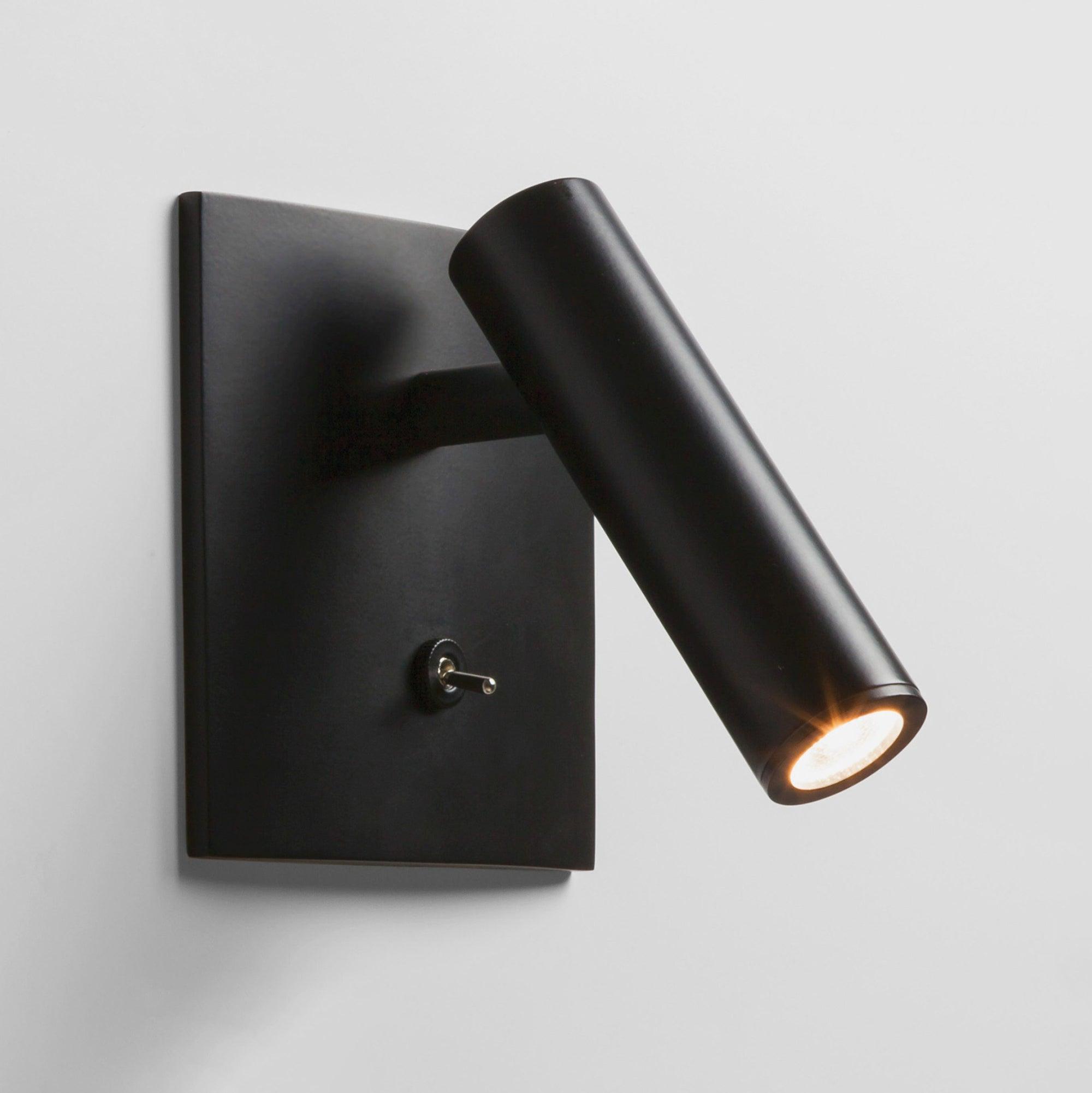 Astra Applique Murale Micro Carrée Spot Avec Interrupteur