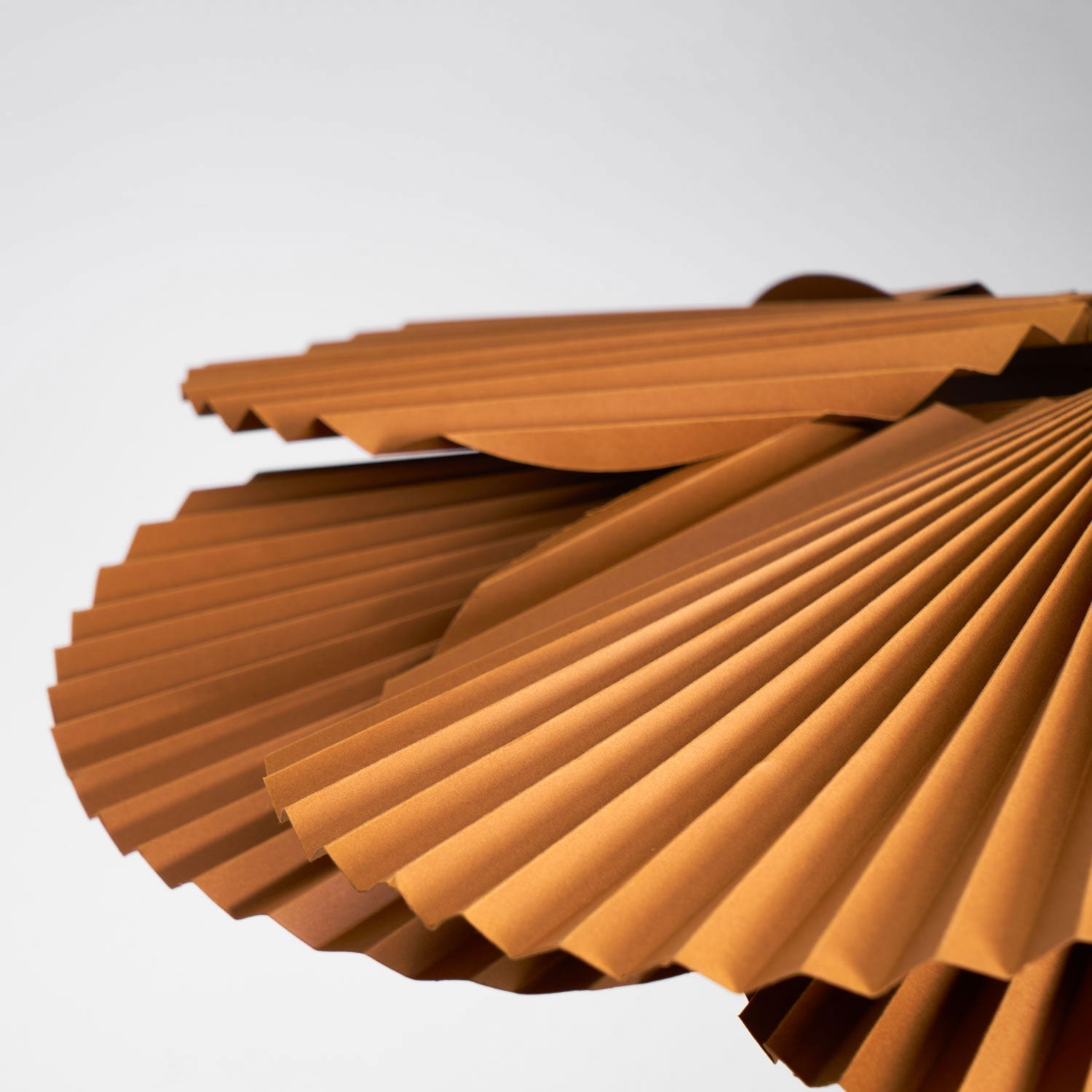 Pendant Lampe Avec Abat-jour Pétale en Papier Kraft Plissé Ambiance Chaleureuse