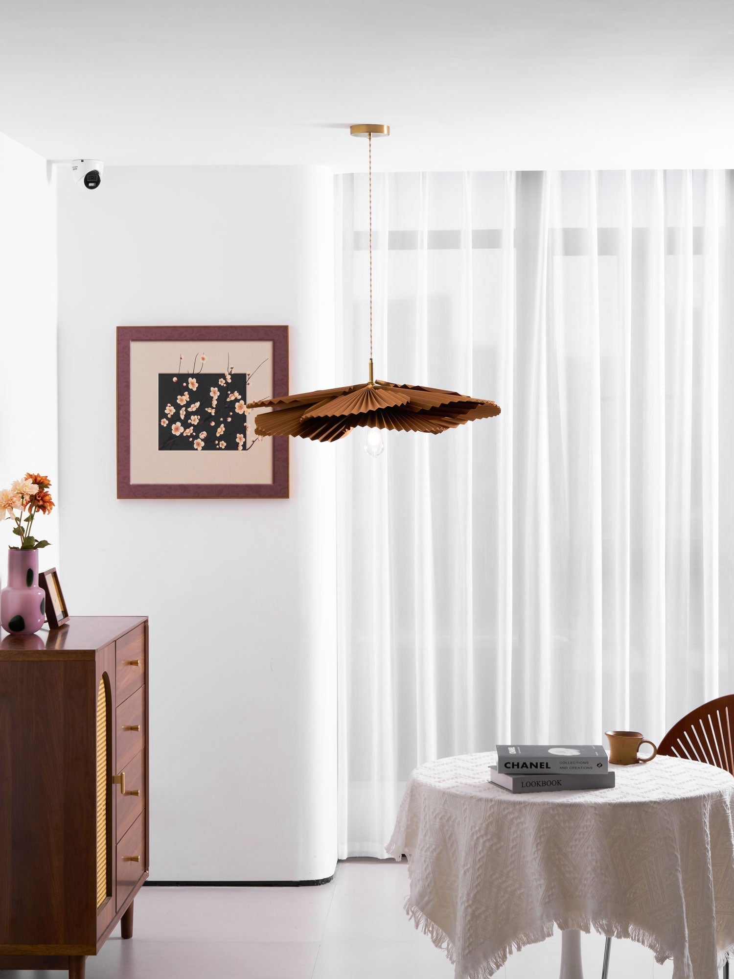 Pendant Lampe Avec Abat-jour Pétale en Papier Kraft Plissé Ambiance Chaleureuse