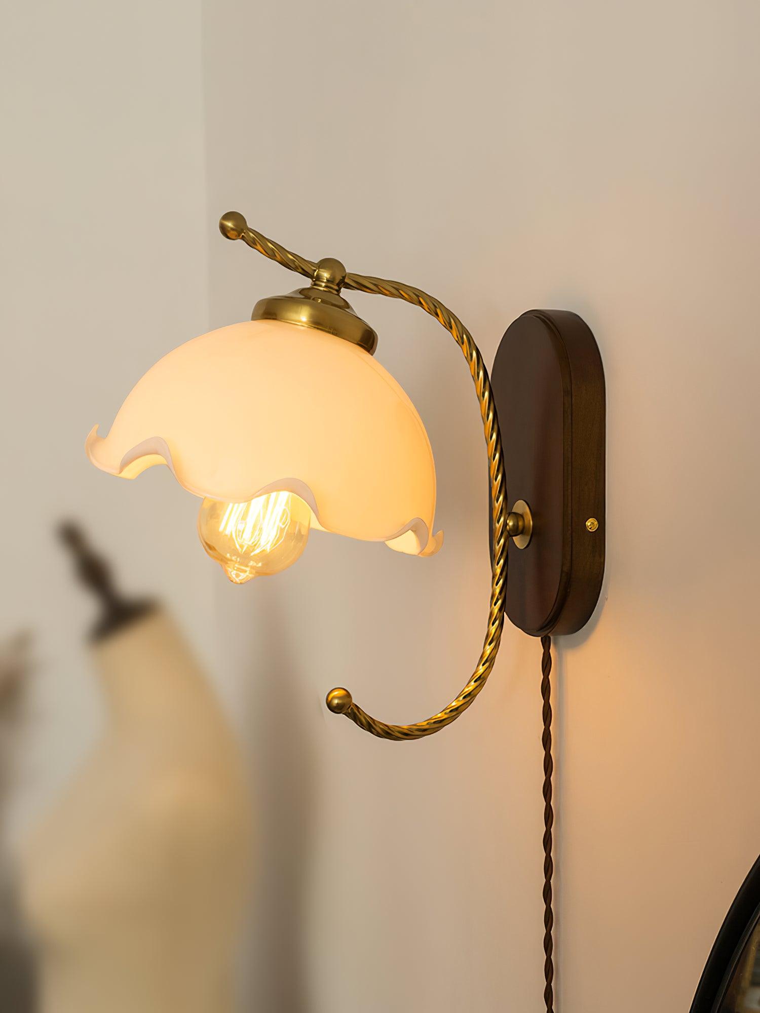 Olyss Wood Vintage Wall Lamp
