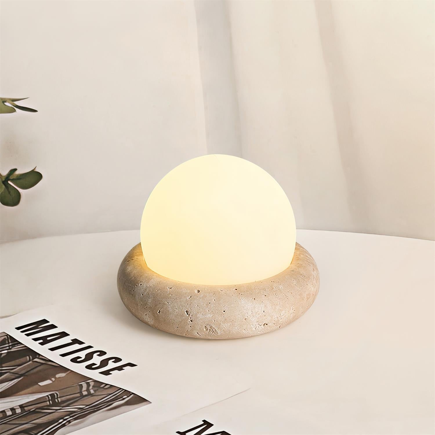 Riita Lampe de Table Mini Globe en Travertin Maga