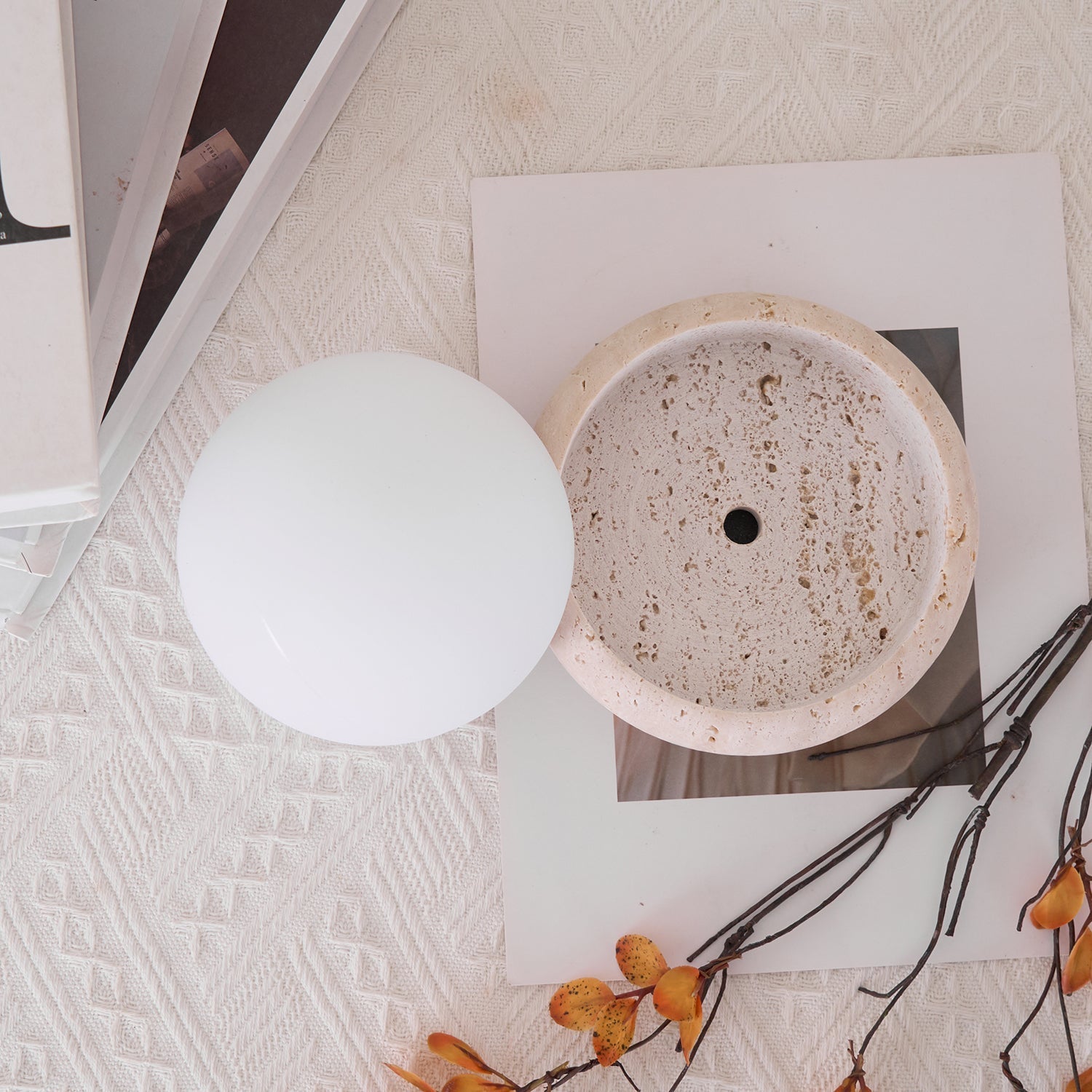Riita Lampe de Table Mini Globe en Travertin Maga