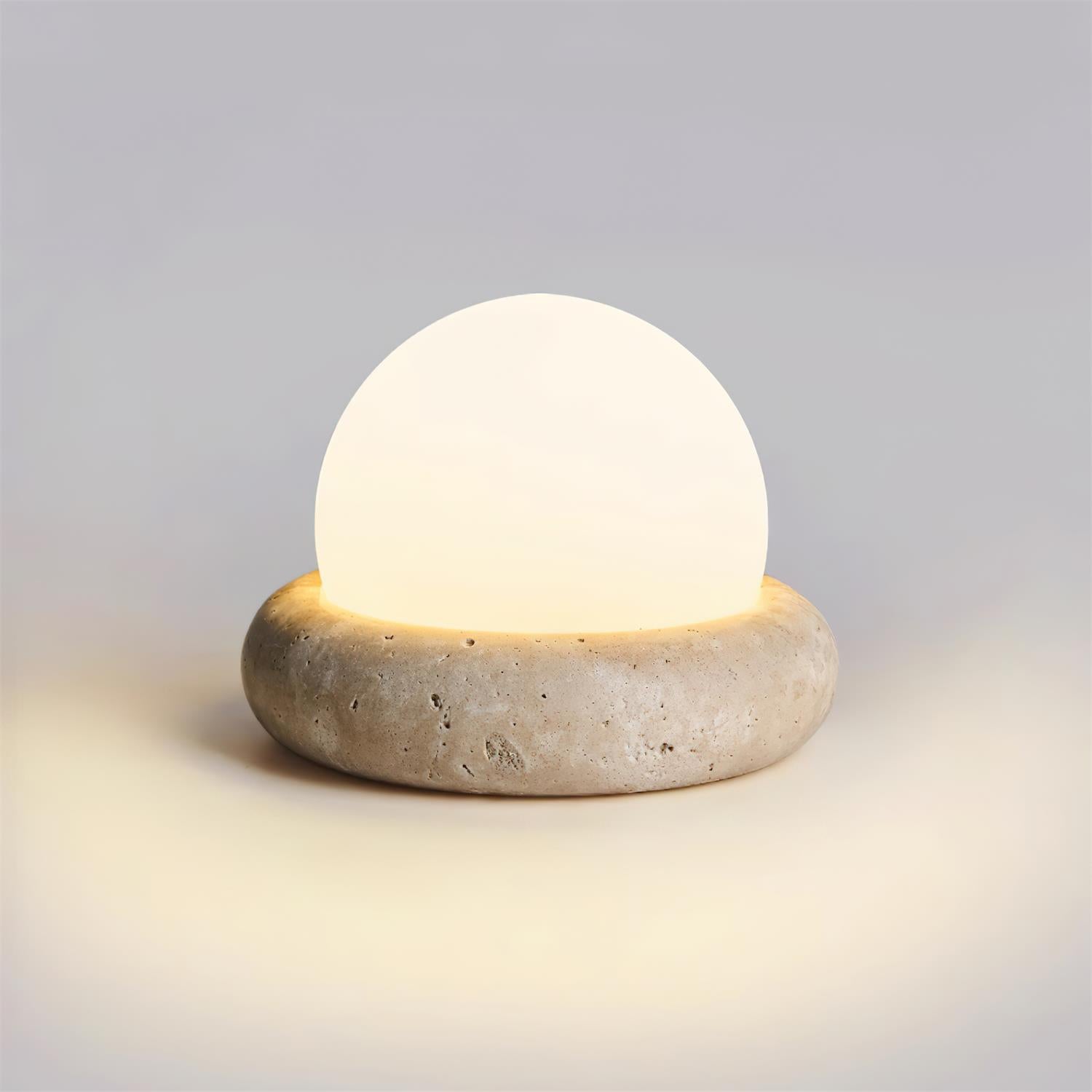 Riita Lampe de Table Mini Globe en Travertin Maga