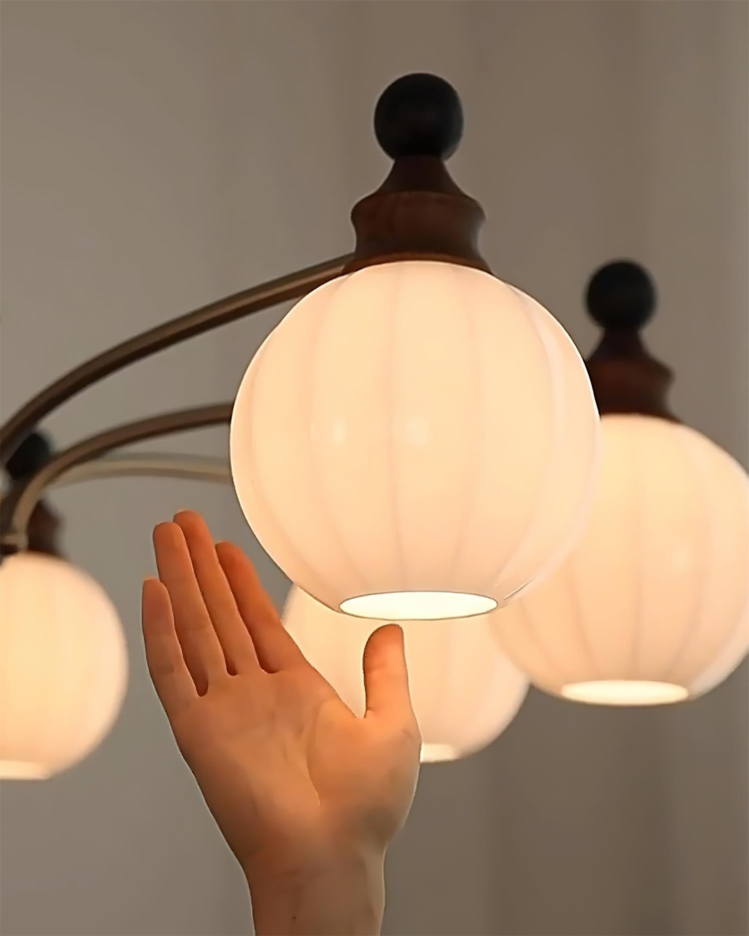 Mirena Lustre Orbe en Verre Bronze