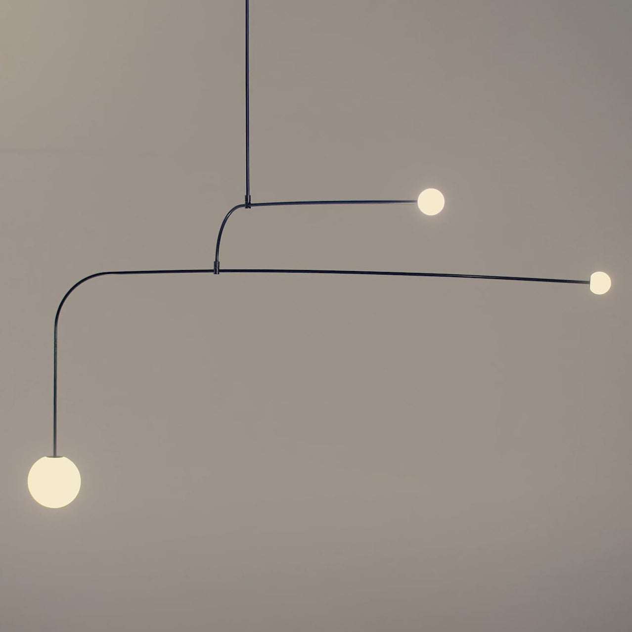 Lustra Lustre Mobile Noir Minimaliste