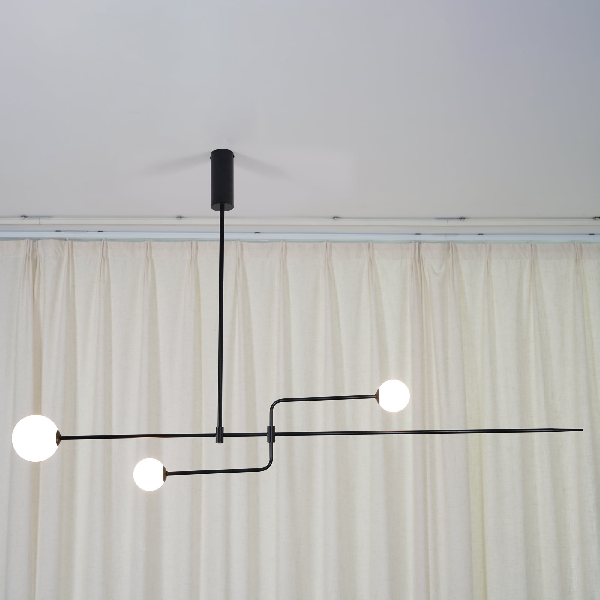 Lustra Lustre Mobile Noir Minimaliste