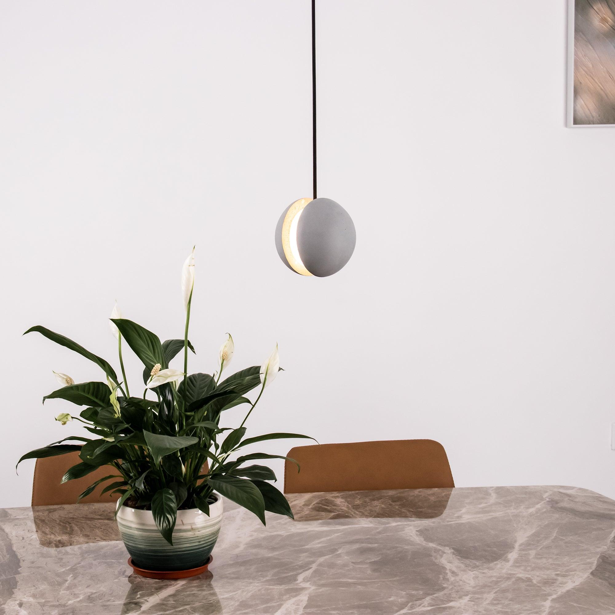 Solara Suspension Sphère en Béton Lune Minimaliste