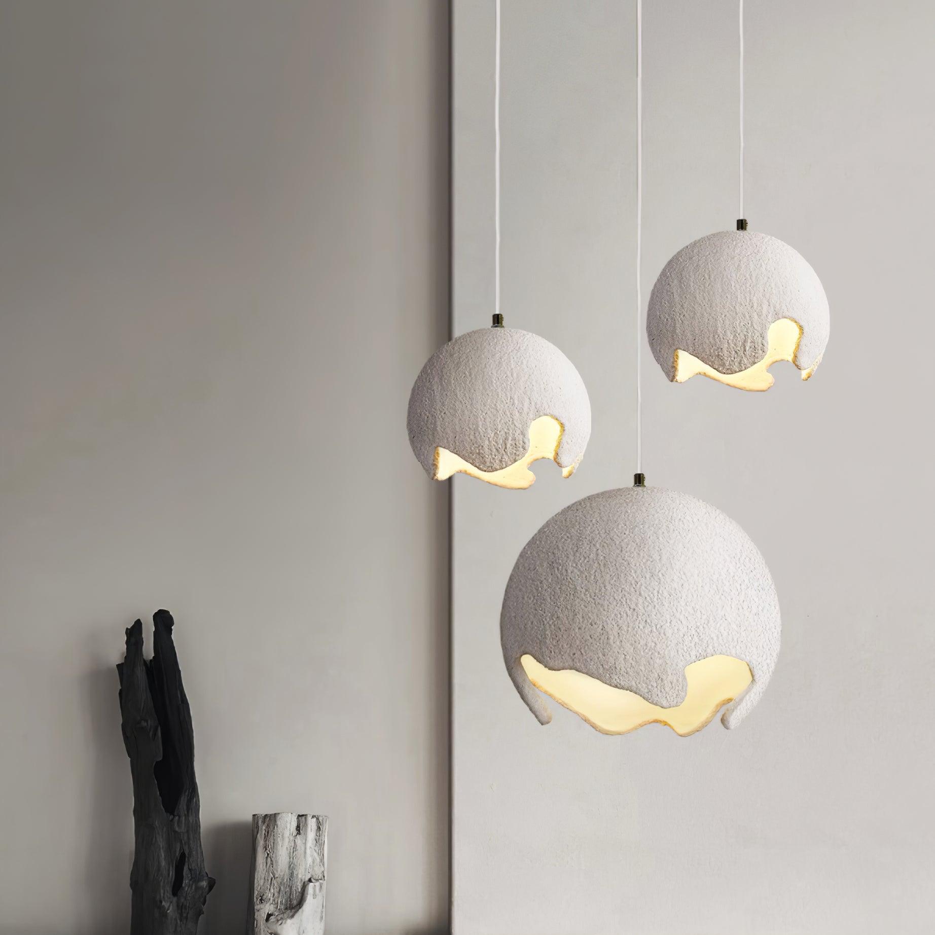 Moon Suspension Crater en Résine Curvilinéaire Minimaliste