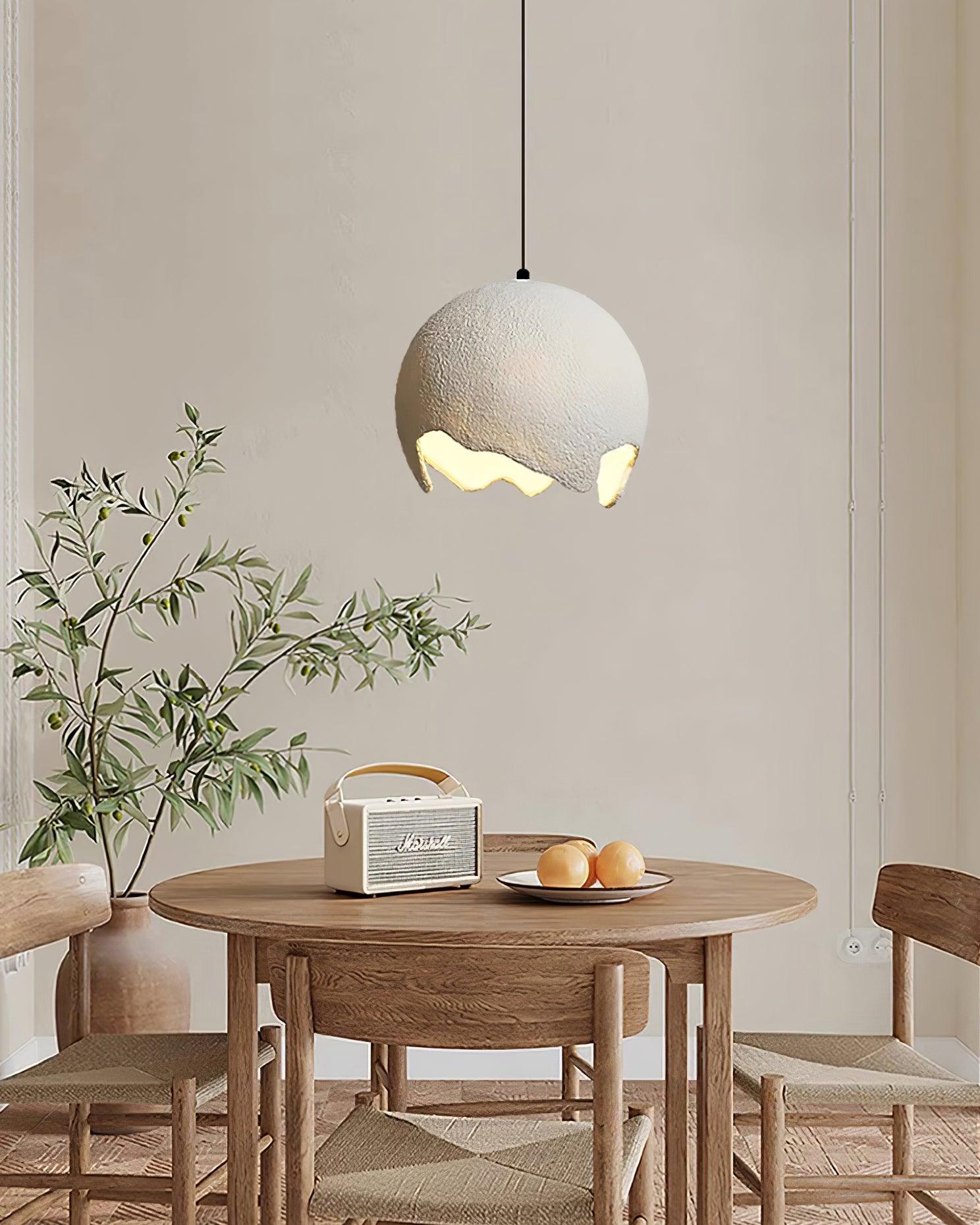 Moon Suspension Crater en Résine Curvilinéaire Minimaliste