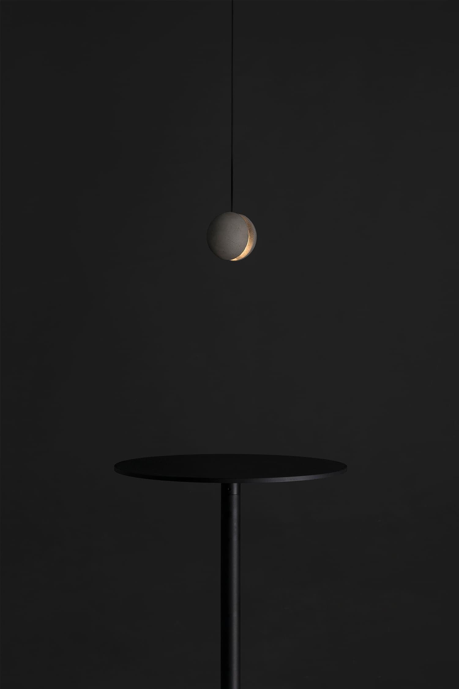 Solara Suspension Sphère en Béton Lune Minimaliste