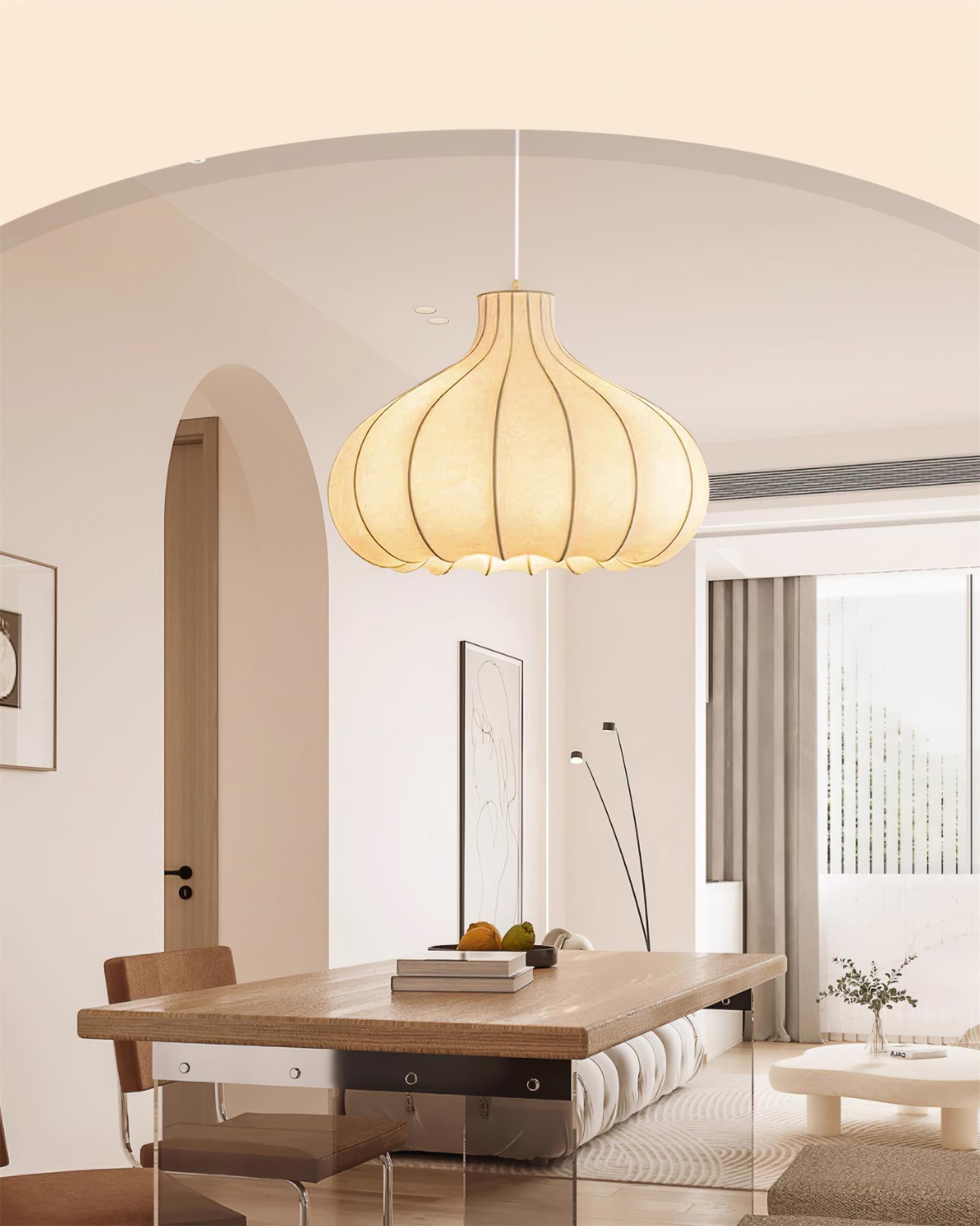 Silky Suspension avec Abat-jour en Soie Plissée Blanc Elégant