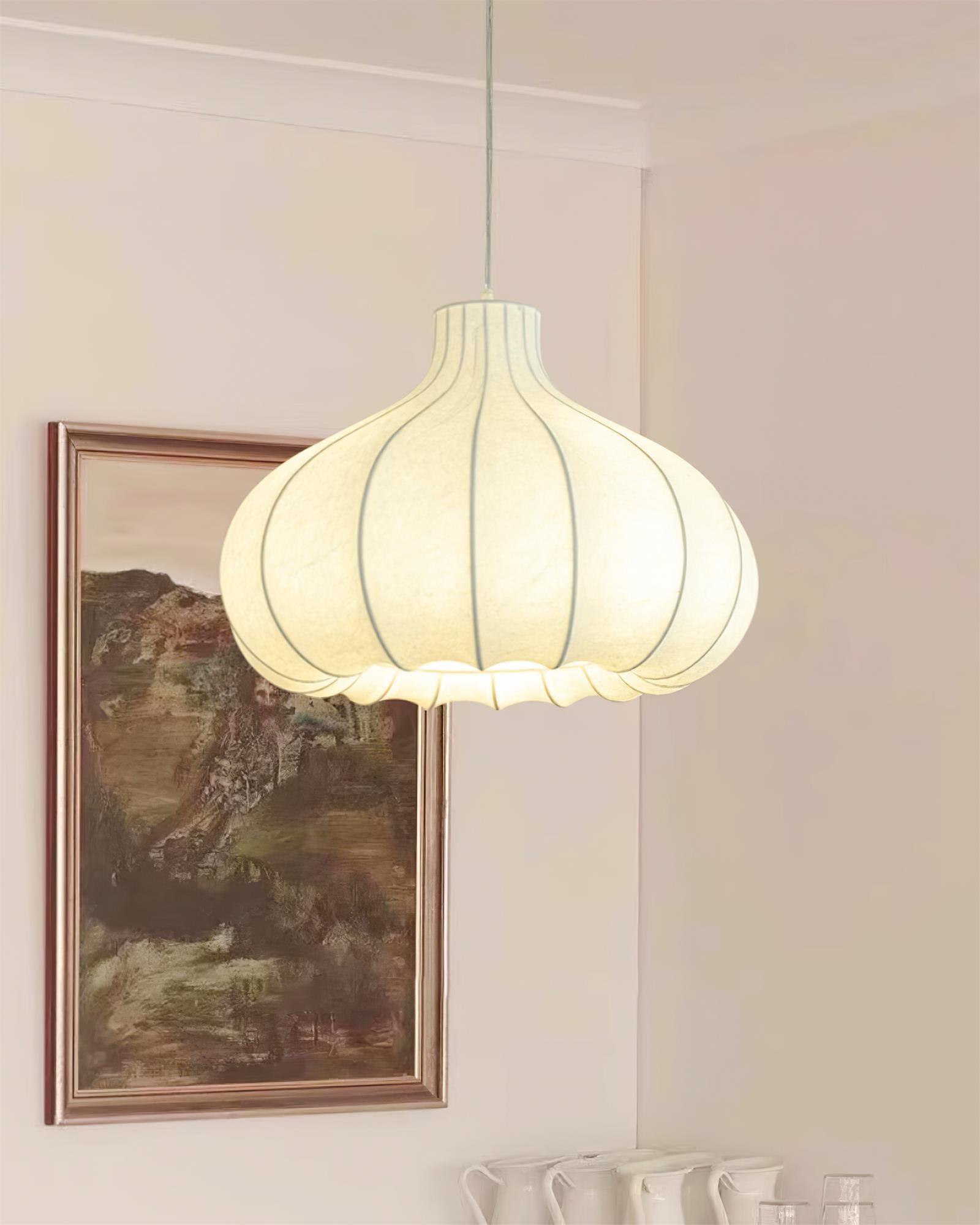 Silky Suspension avec Abat-jour en Soie Plissée Blanc Elégant