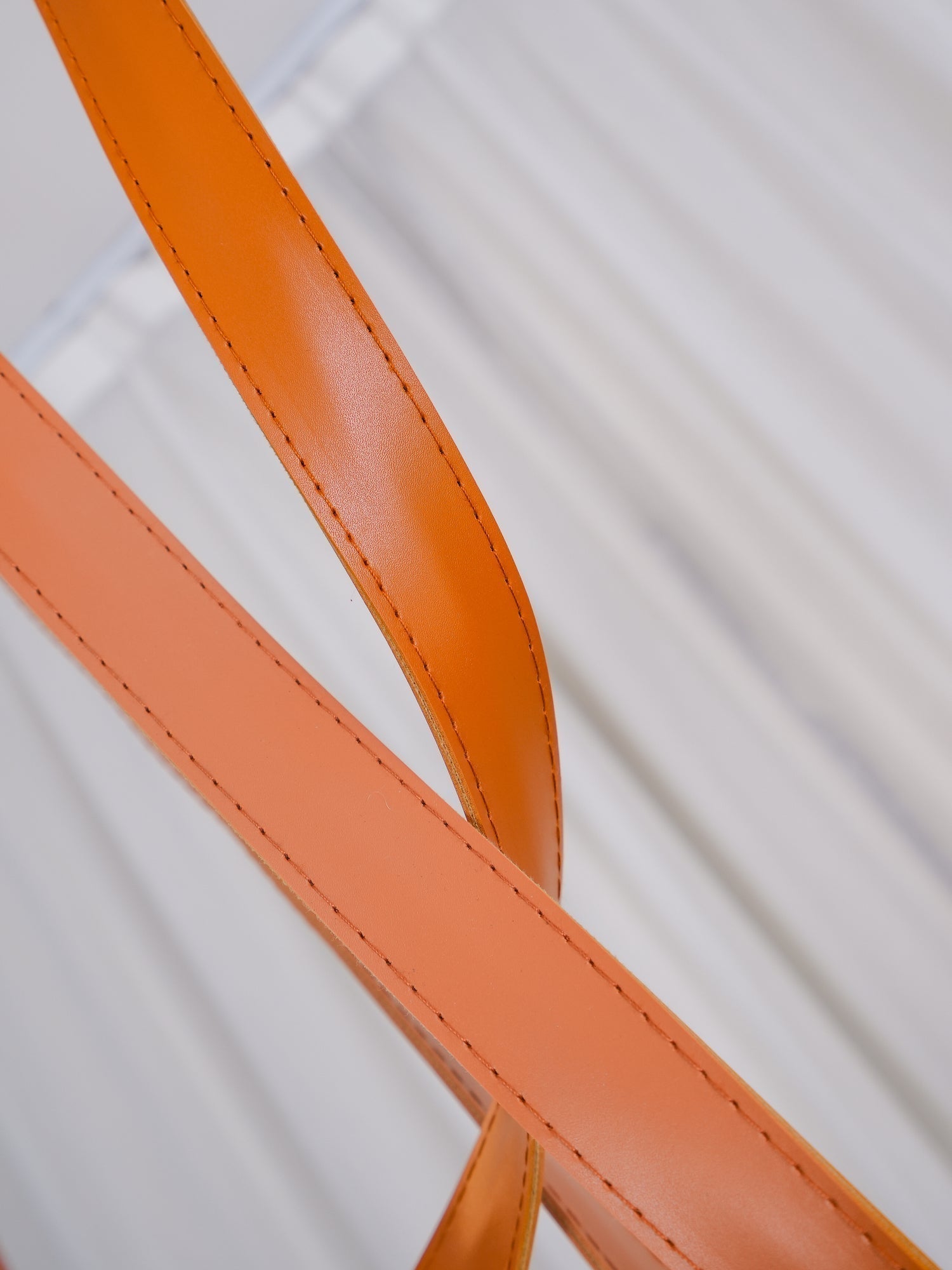 Lustra Suspension en Cuir et Verre
