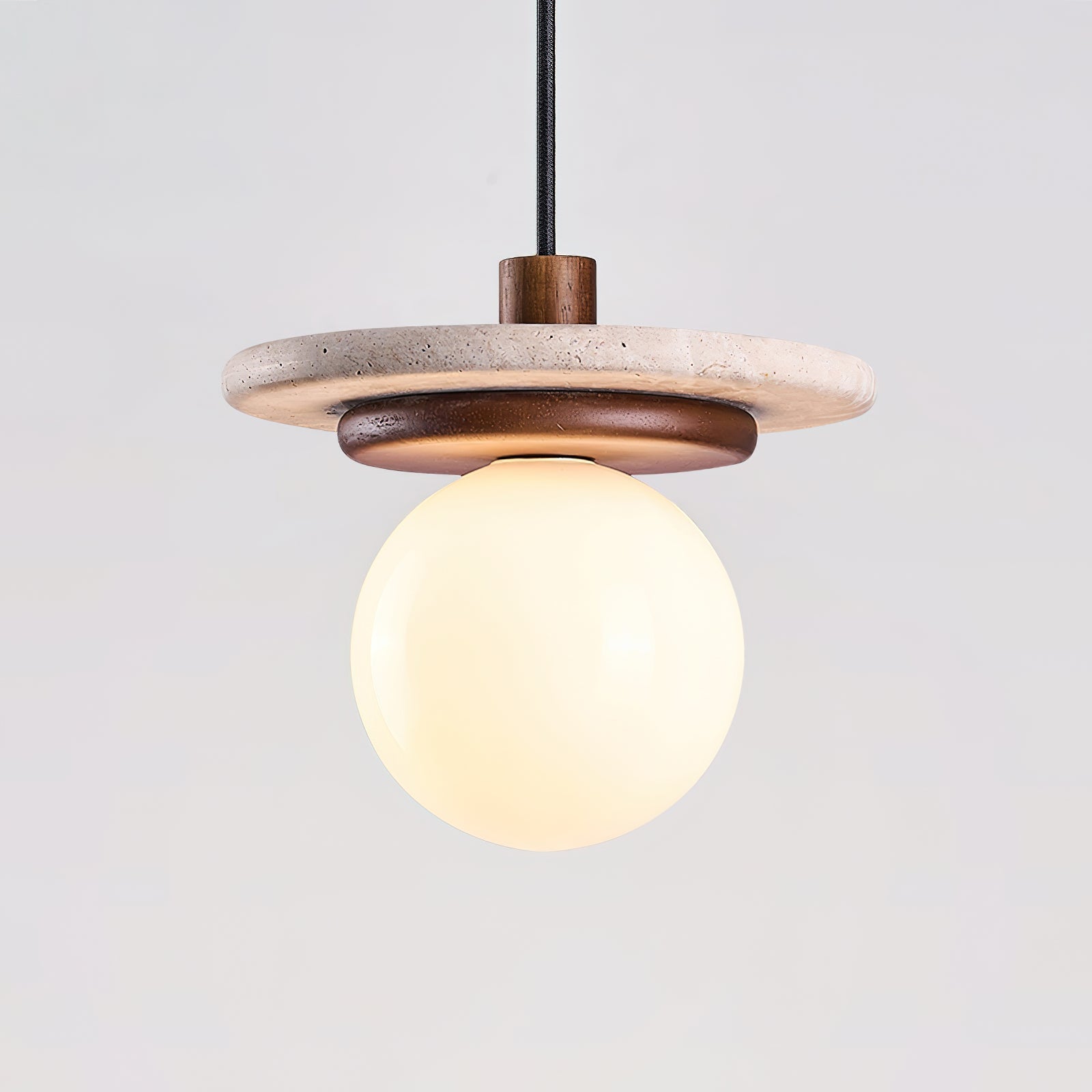 Lampe Suspension Globe en Verre Disque en Travertin Bois de Noyer Naturel