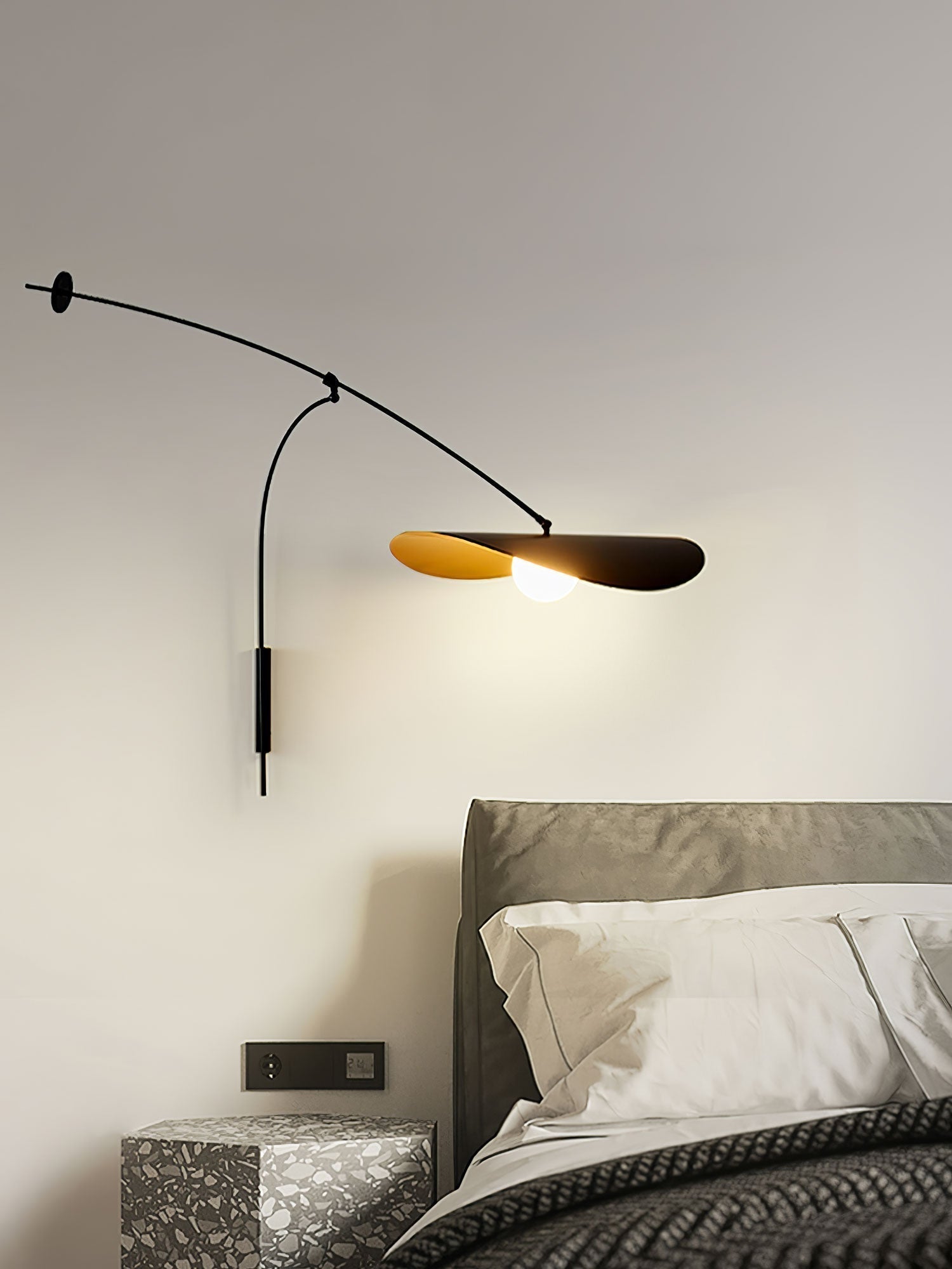 Embise Glass Minimalist  Wall Lamp