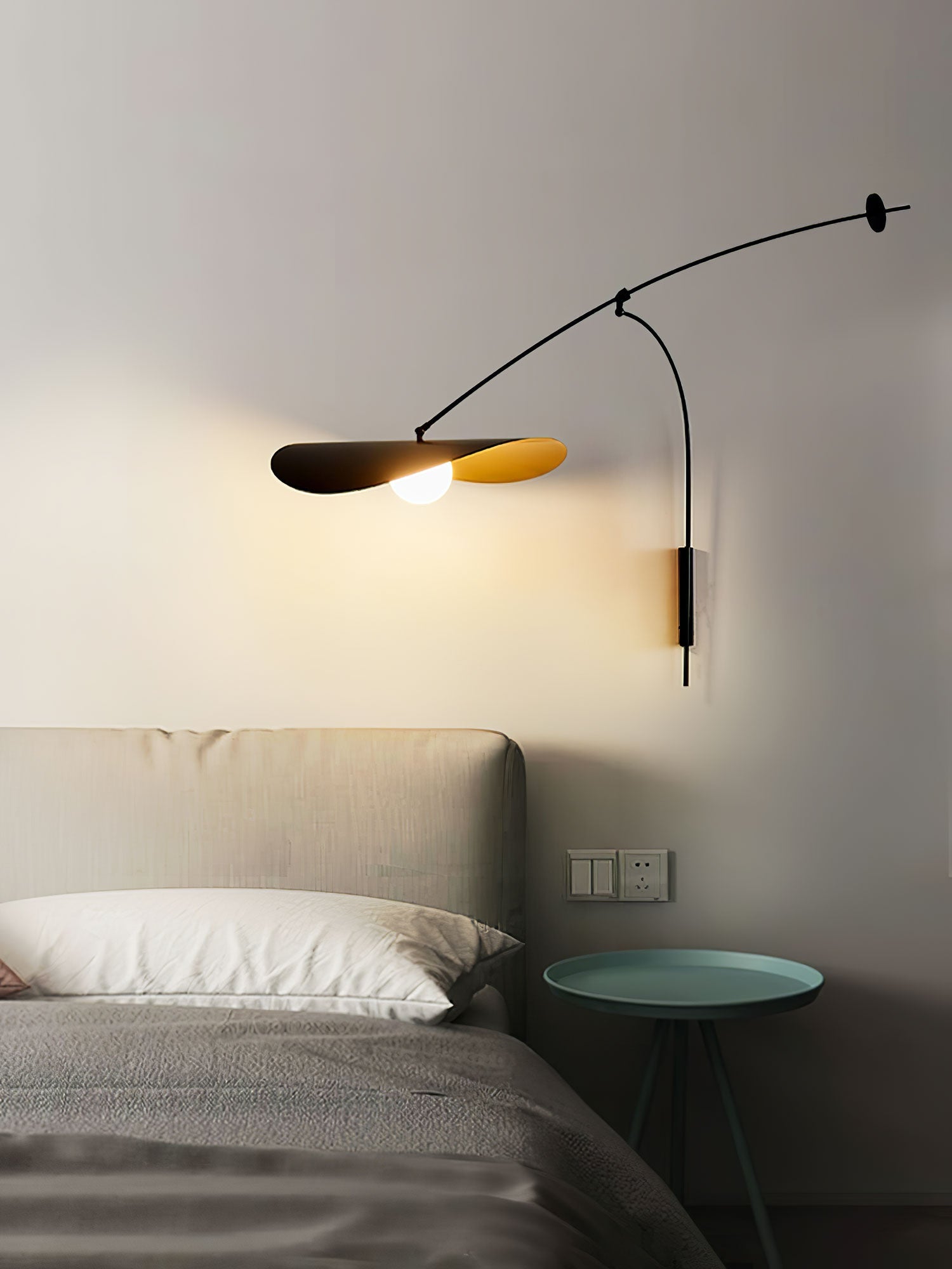 Embise Glass Minimalist  Wall Lamp