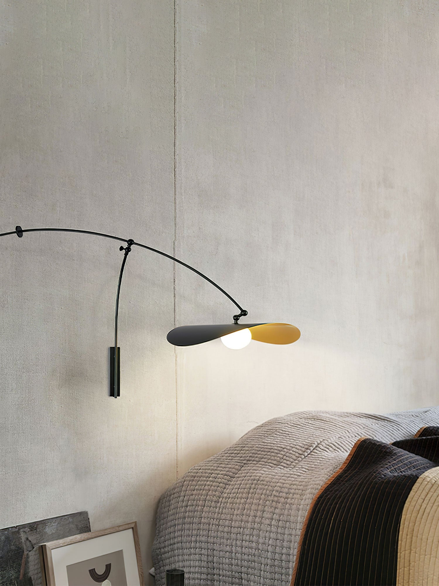 Embise Glass Minimalist  Wall Lamp