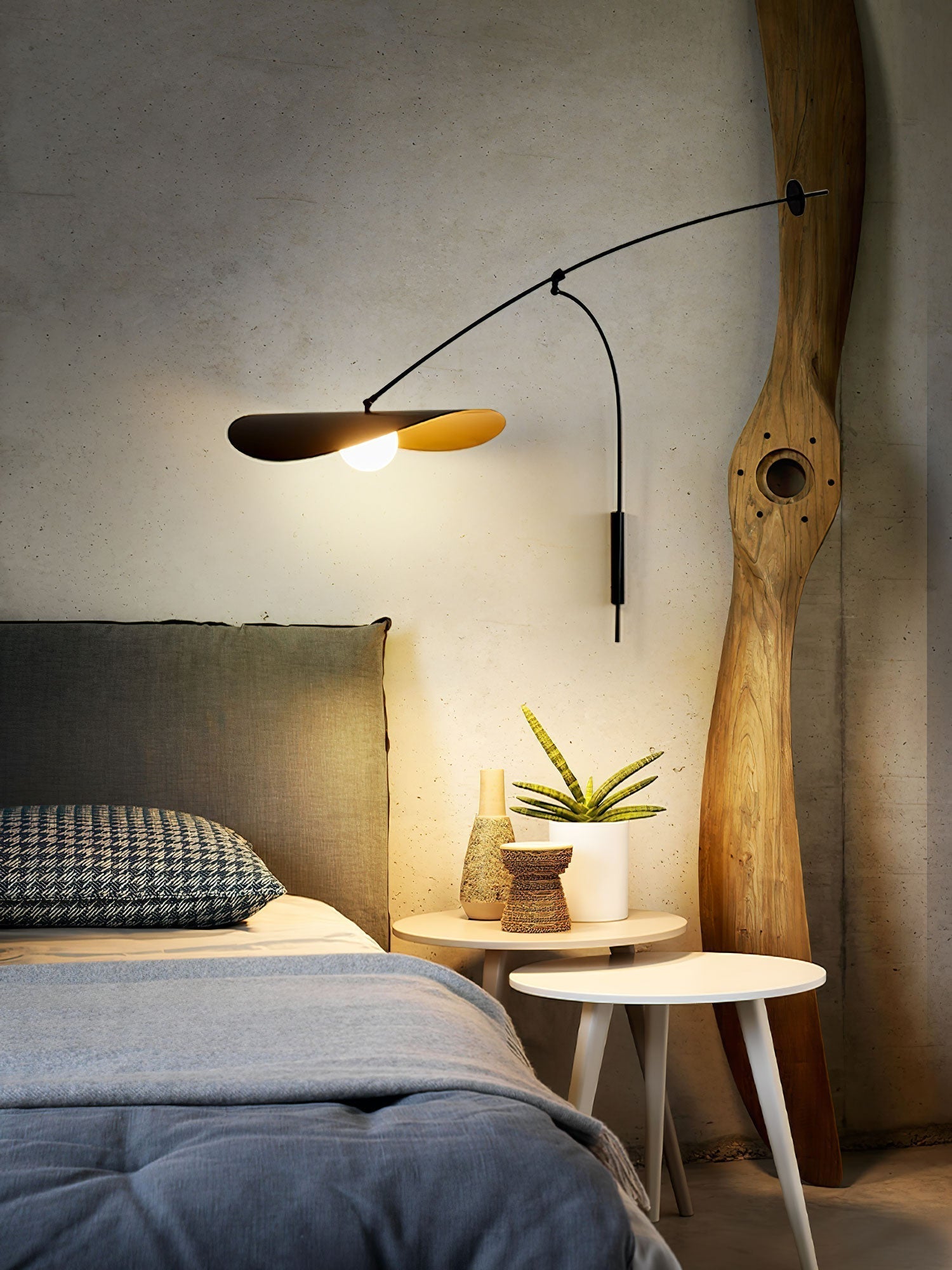 Embise Glass Minimalist  Wall Lamp