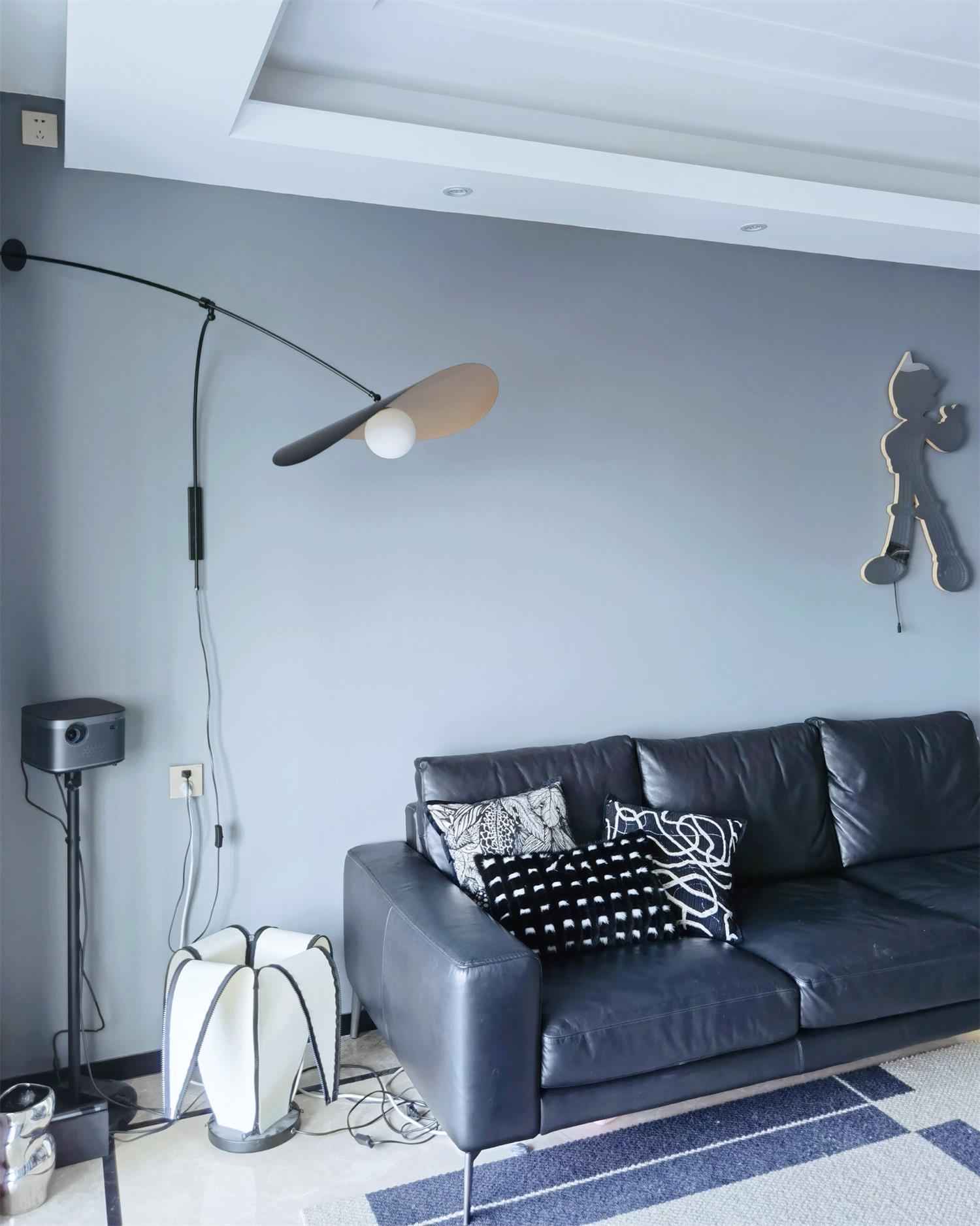 Embise Glass Minimalist  Wall Lamp