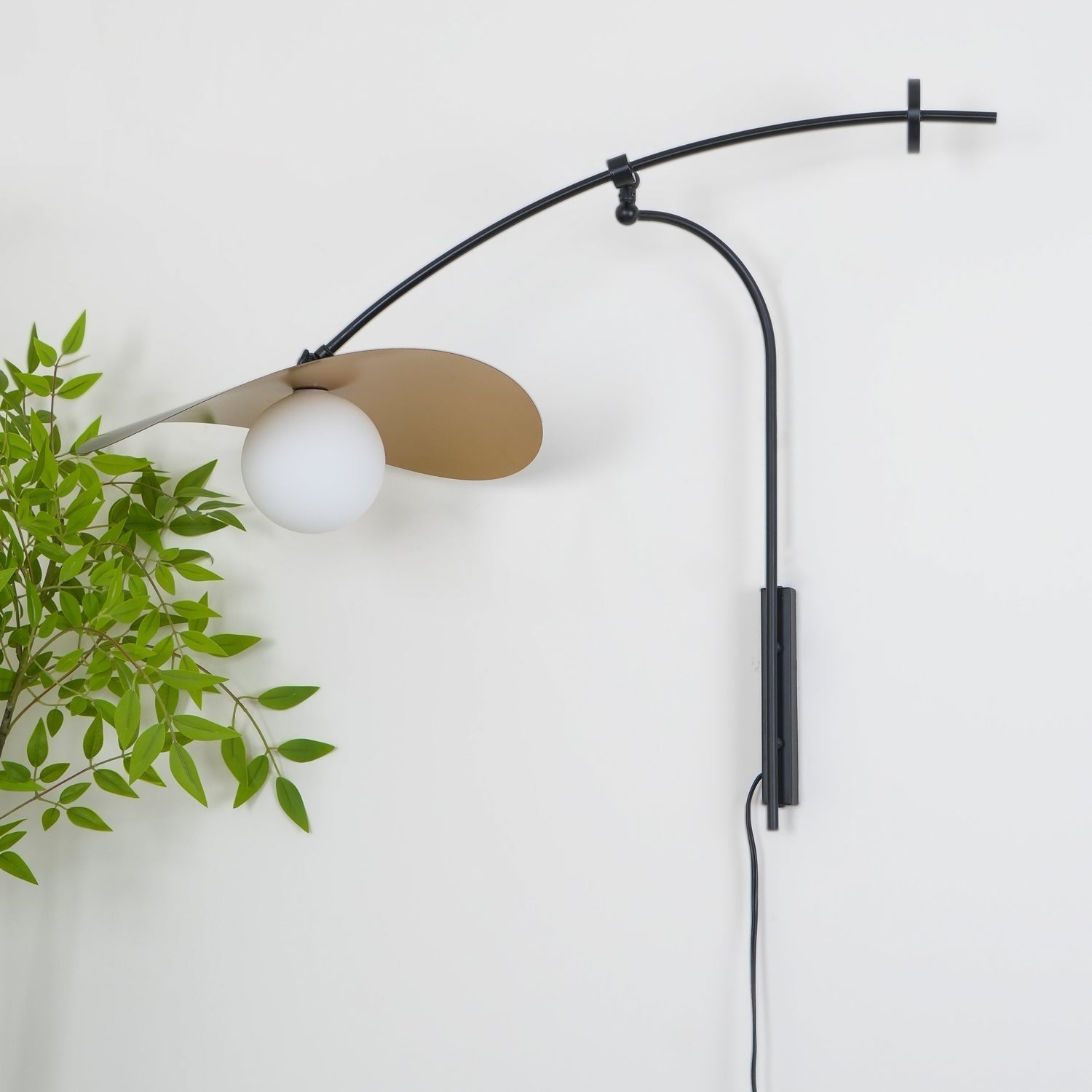 Embise Glass Minimalist  Wall Lamp