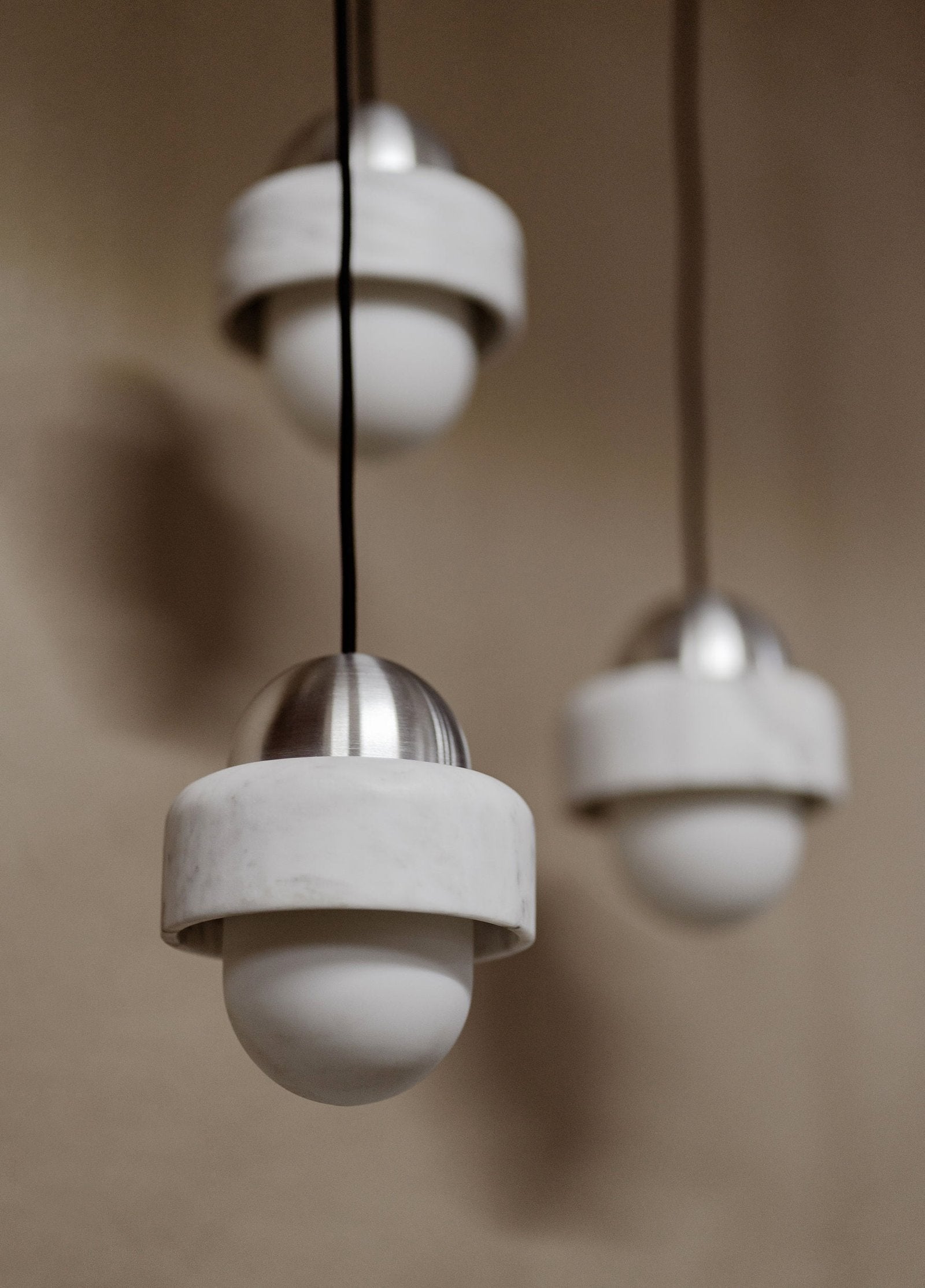 Elliren Suspension Moderne Minimaliste en Verre et Marbre
