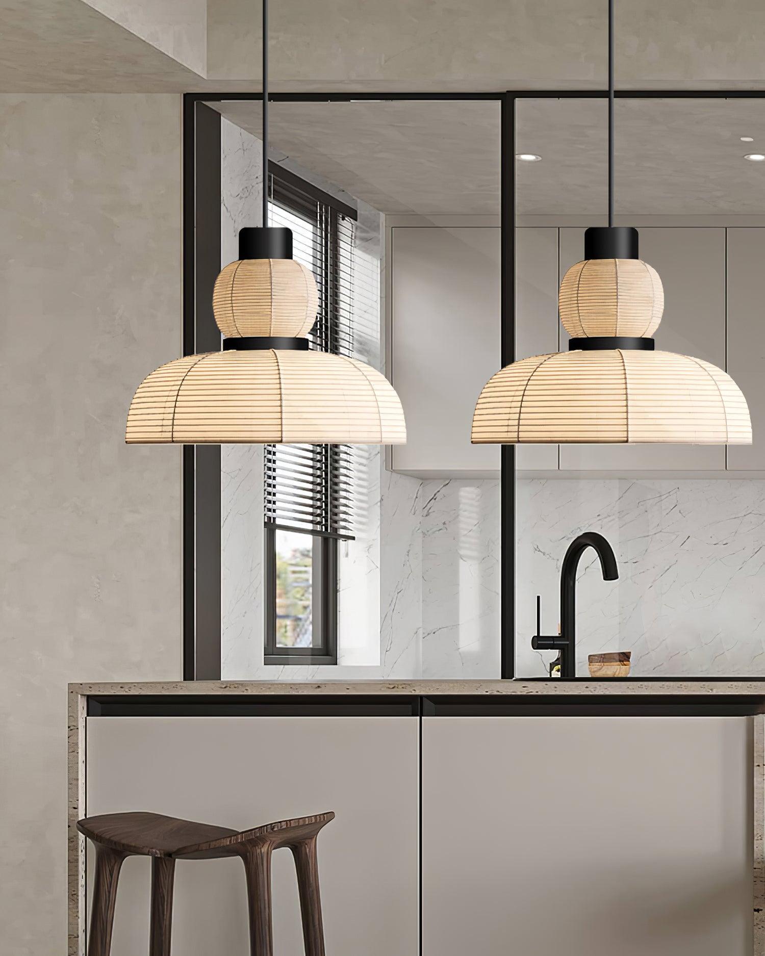 Suspension Abat-jour en Tissu Blanc Câble Noir Lueur Ambiante Douce