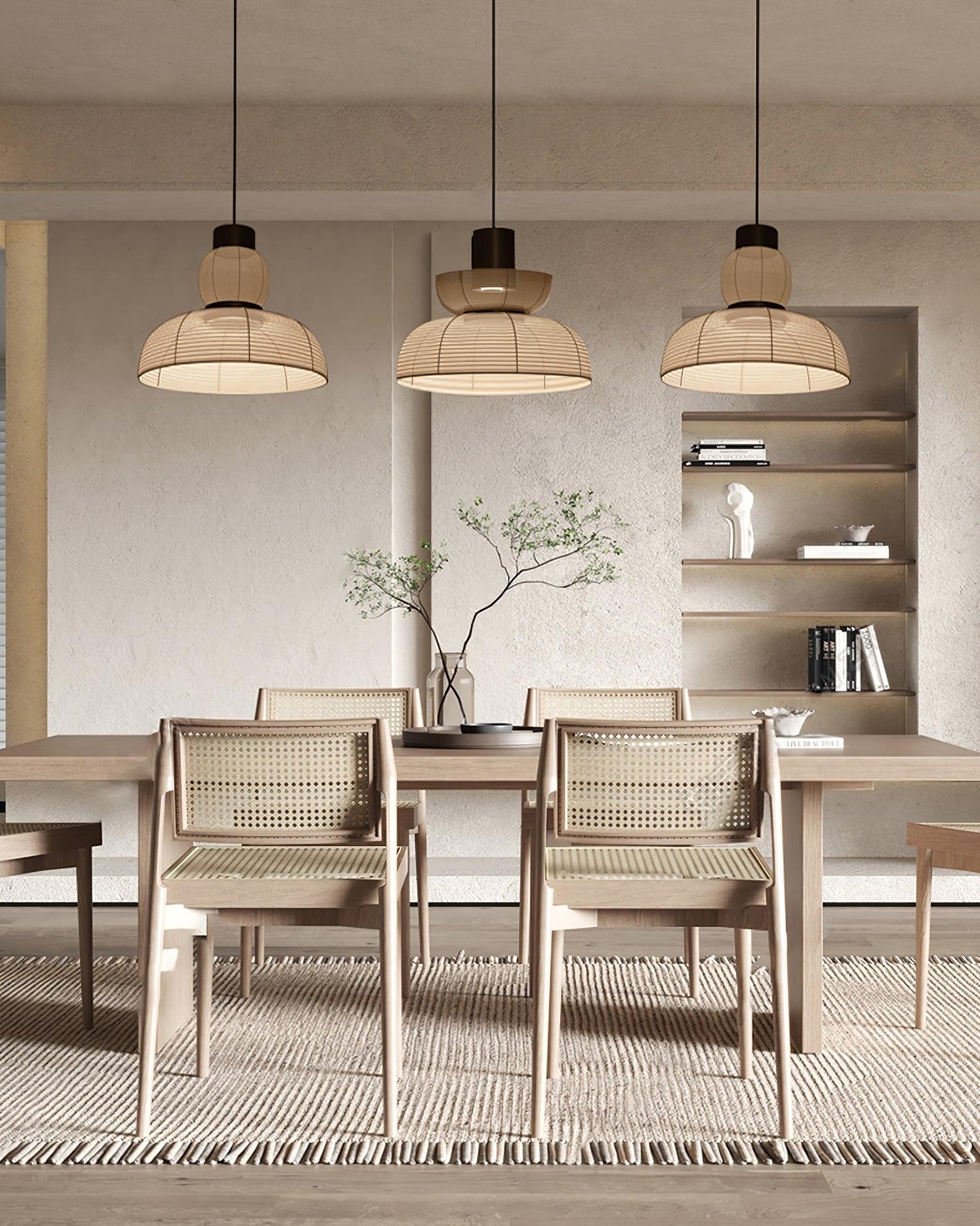 Suspension Abat-jour en Tissu Blanc Câble Noir Lueur Ambiante Douce