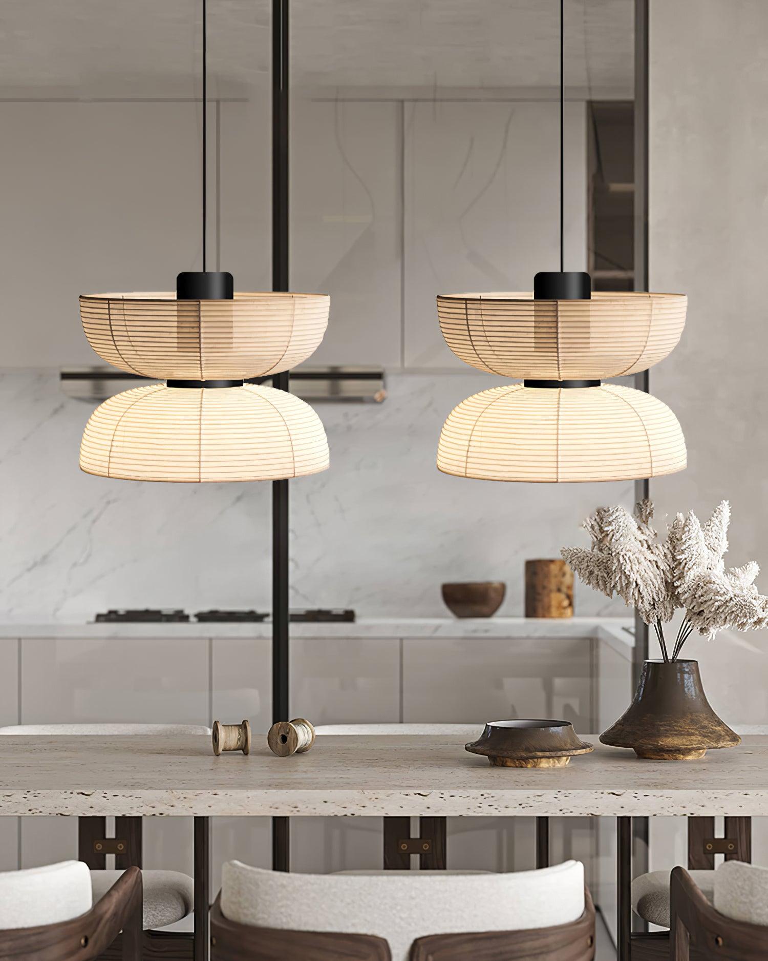 Suspension Abat-jour en Tissu Blanc Câble Noir Lueur Ambiante Douce