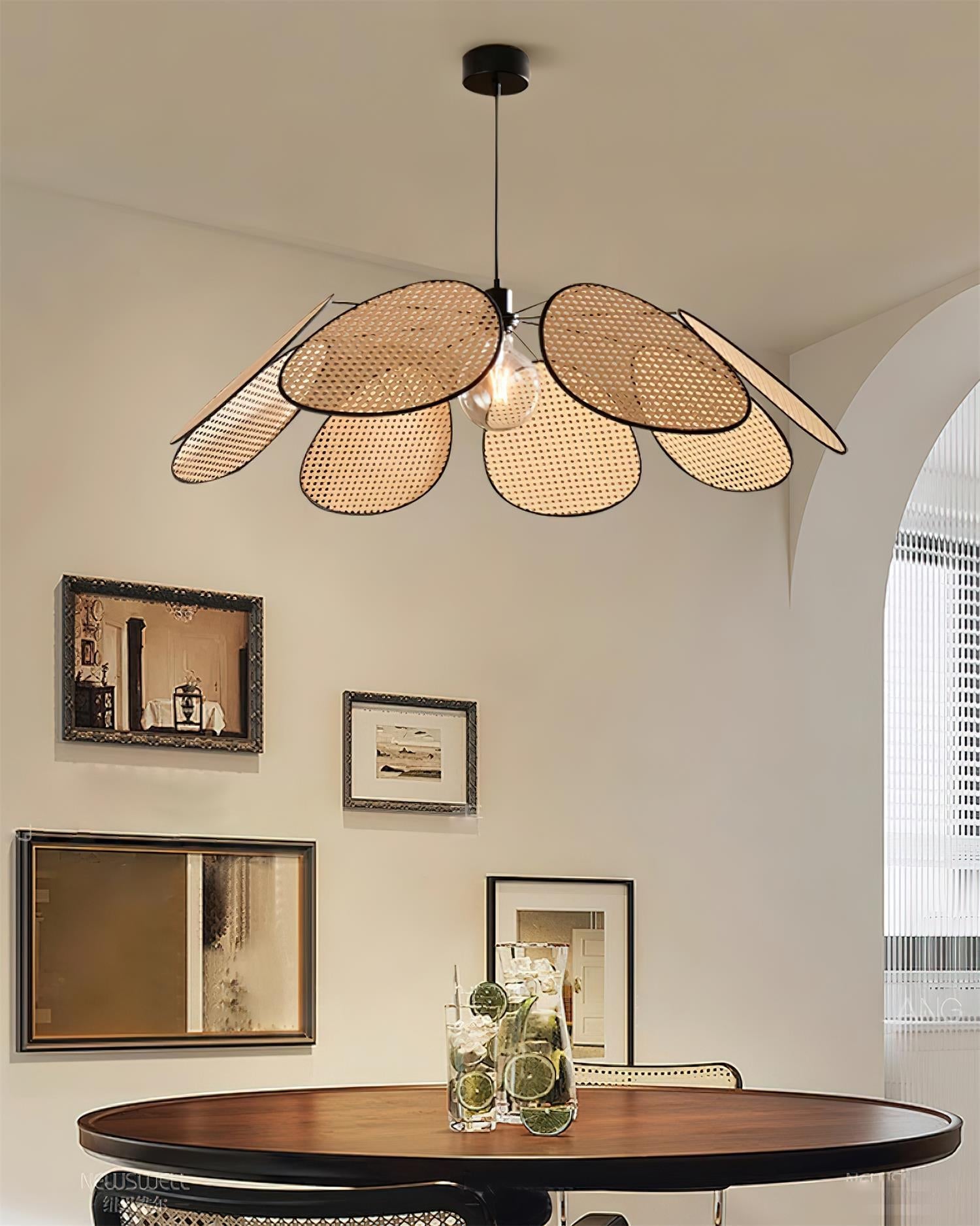 Lustre Avec Pétales et Cadre en Rotin Ambient Bohemian